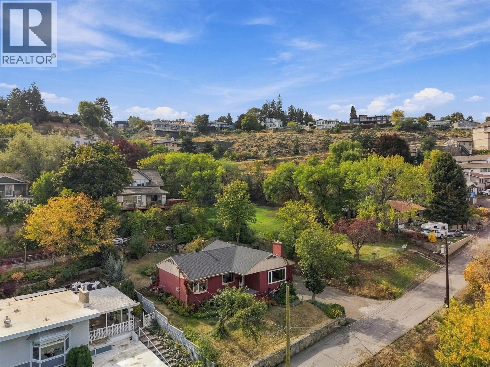211 Connaught Road, Kamloops, British Columbia  V2C 1G5 - Photo 1 - 10401603