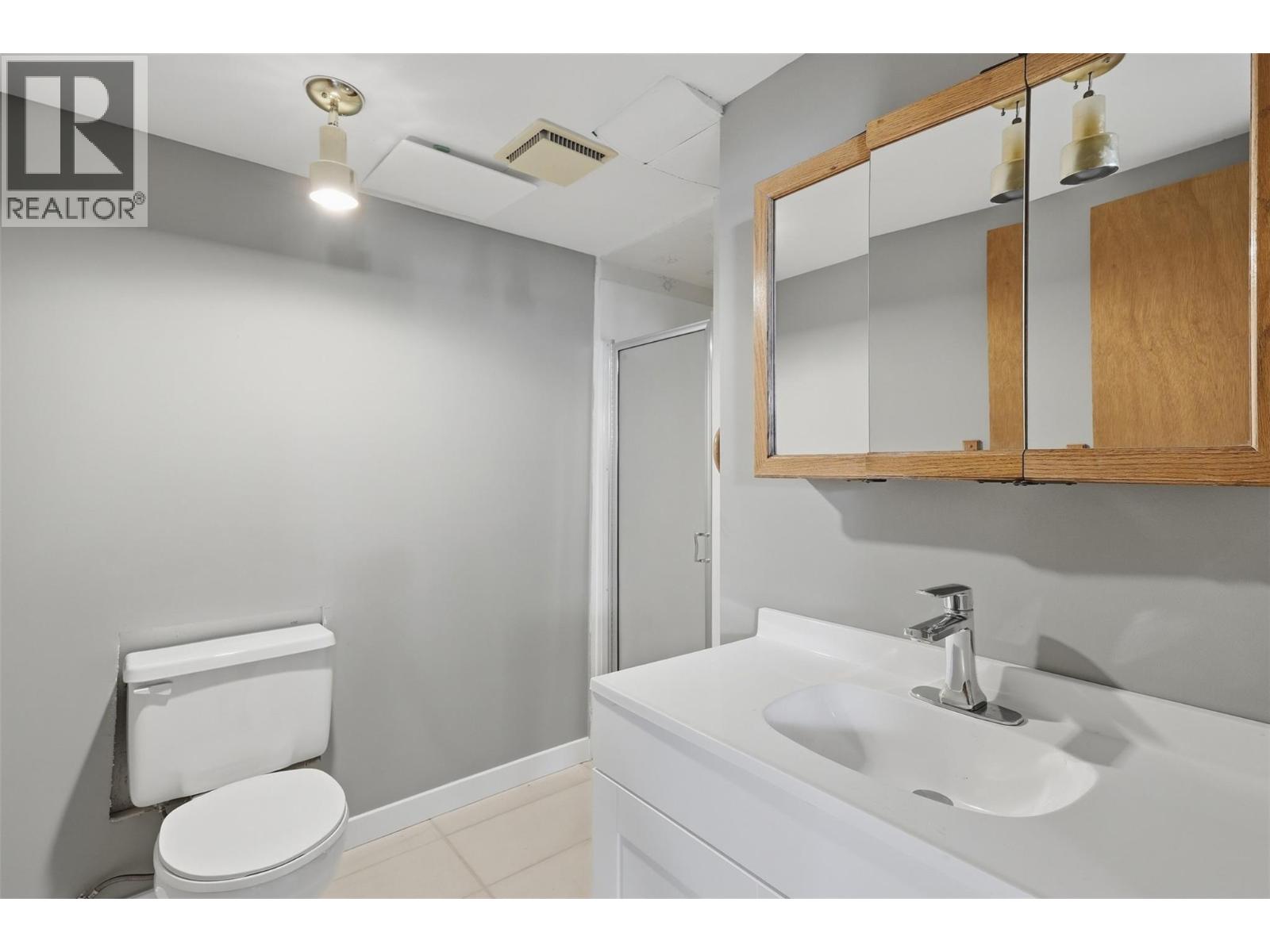 211 Connaught Road, Kamloops, British Columbia  V2C 1G5 - Photo 41 - 10401603