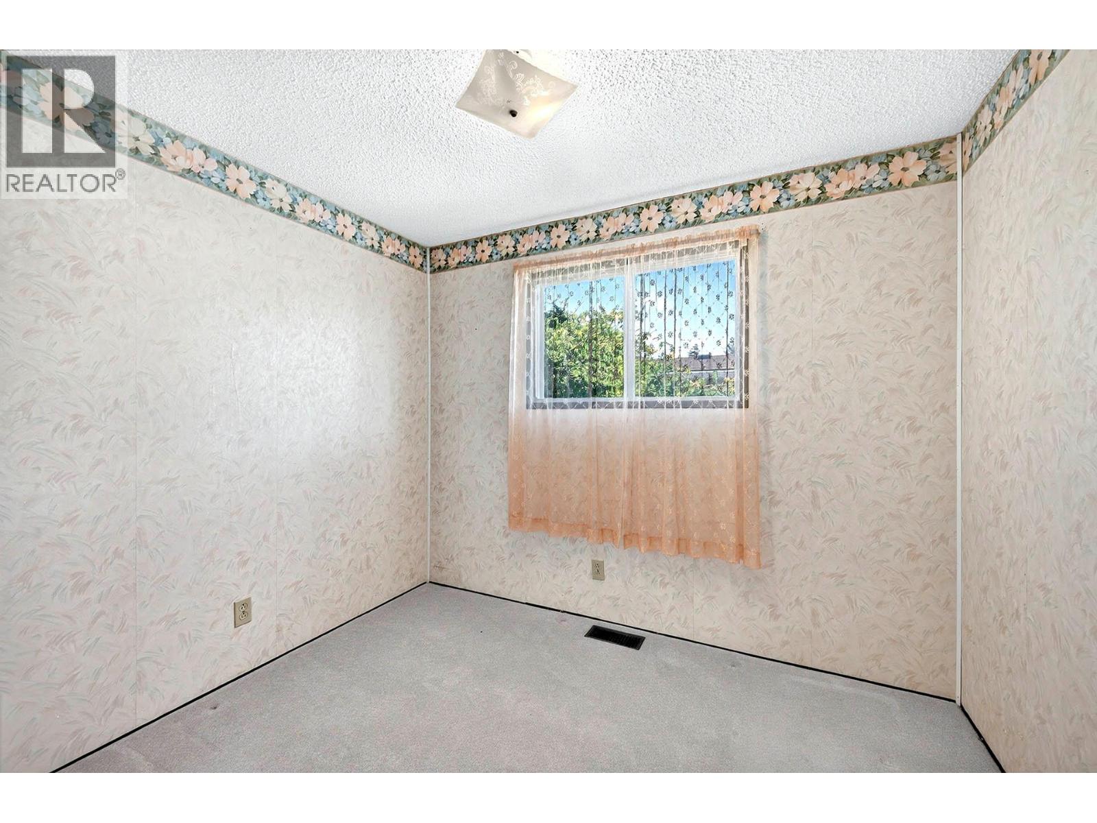 15 Mars Drive, Kamloops, British Columbia  V2B 1B3 - Photo 21 - 10401642