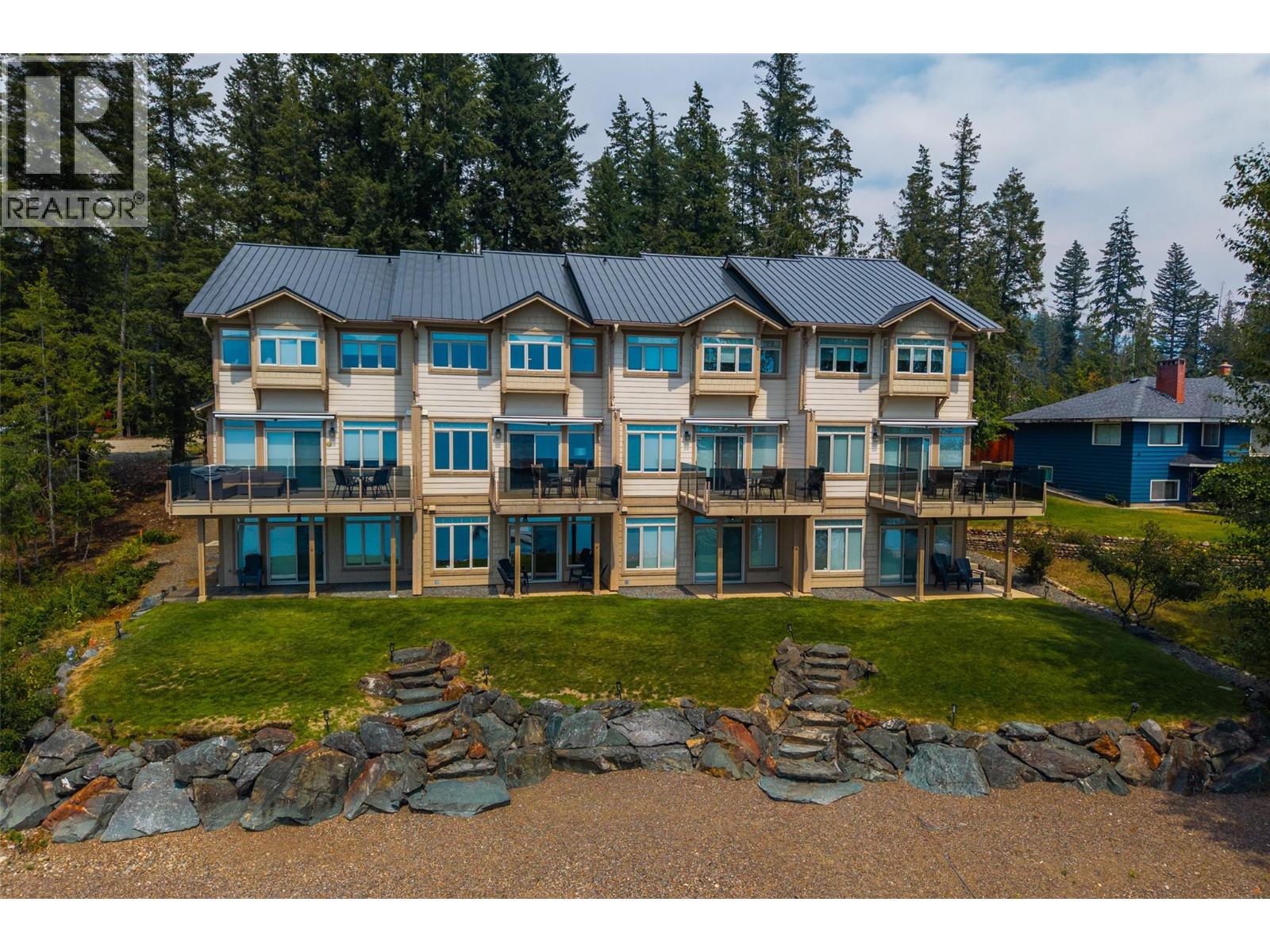 1959 Bristow Road Unit# 3, North Shuswap, British Columbia  V0E 1M6 - Photo 3 - 10395000