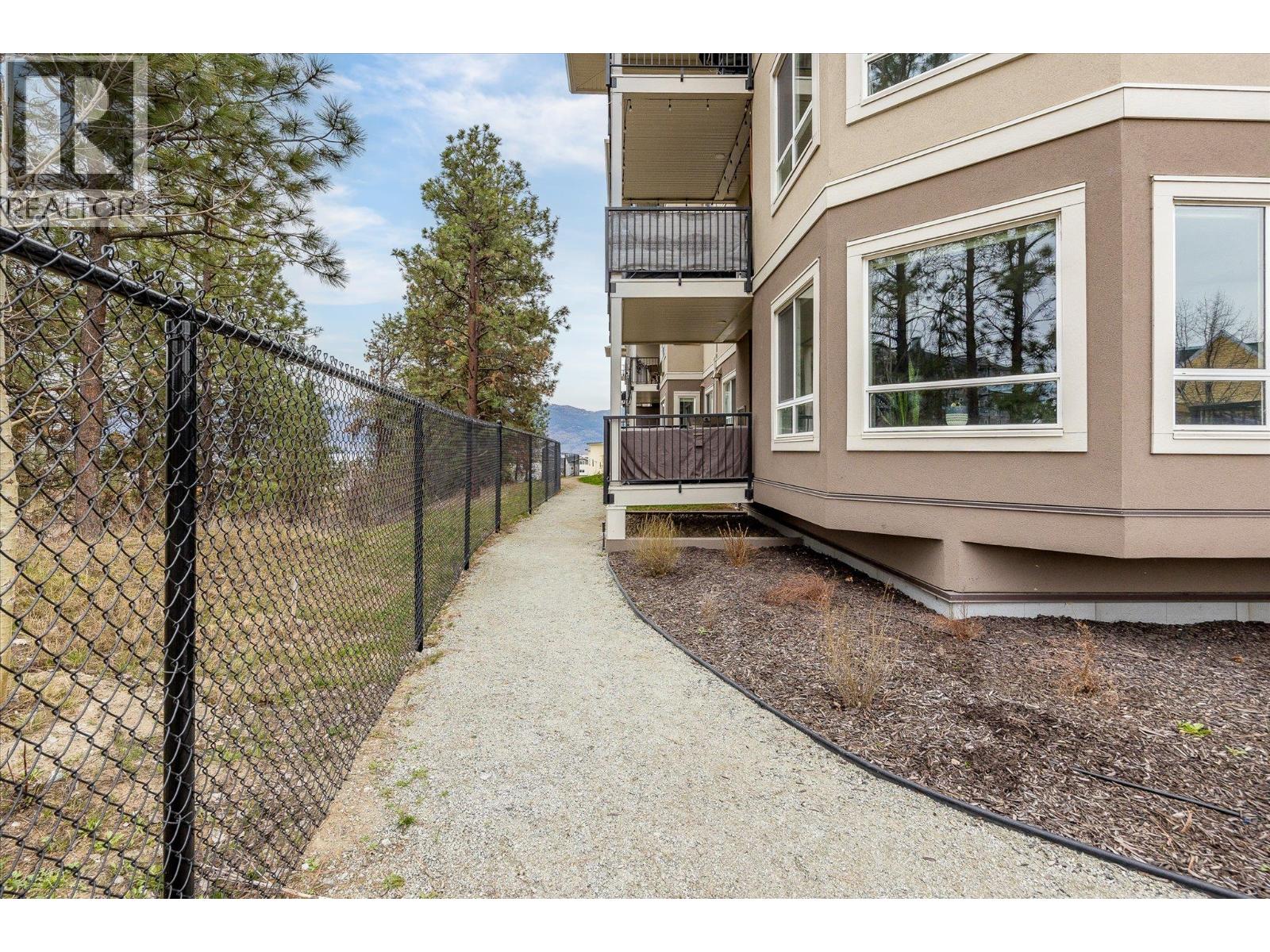 2301 Carrington Road Unit# 203, West Kelowna, British Columbia  V4T 3K8 - Photo 30 - 10401770