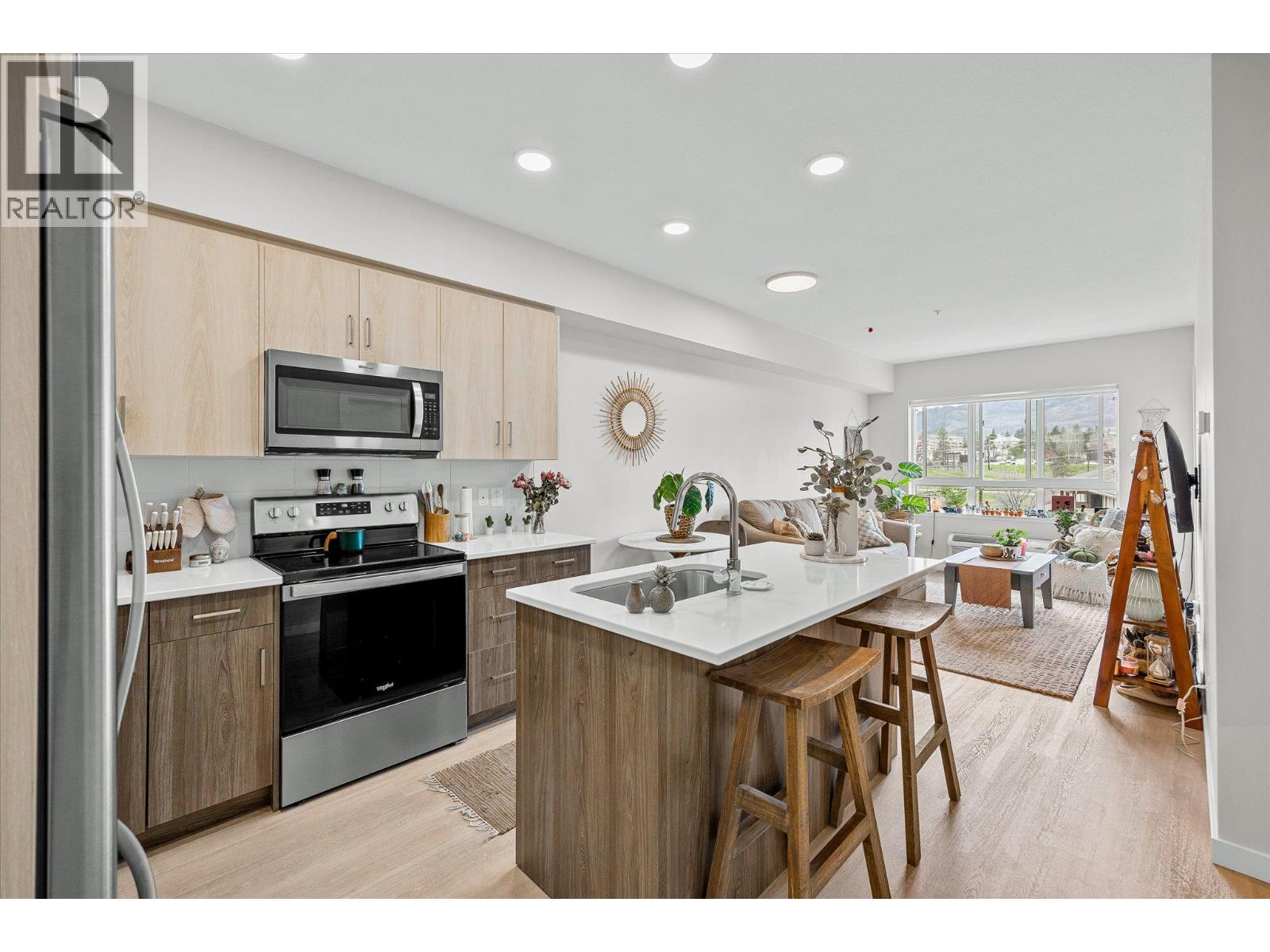 2301 Carrington Road Unit# 203, West Kelowna, British Columbia  V4T 3K8 - Photo 6 - 10401770
