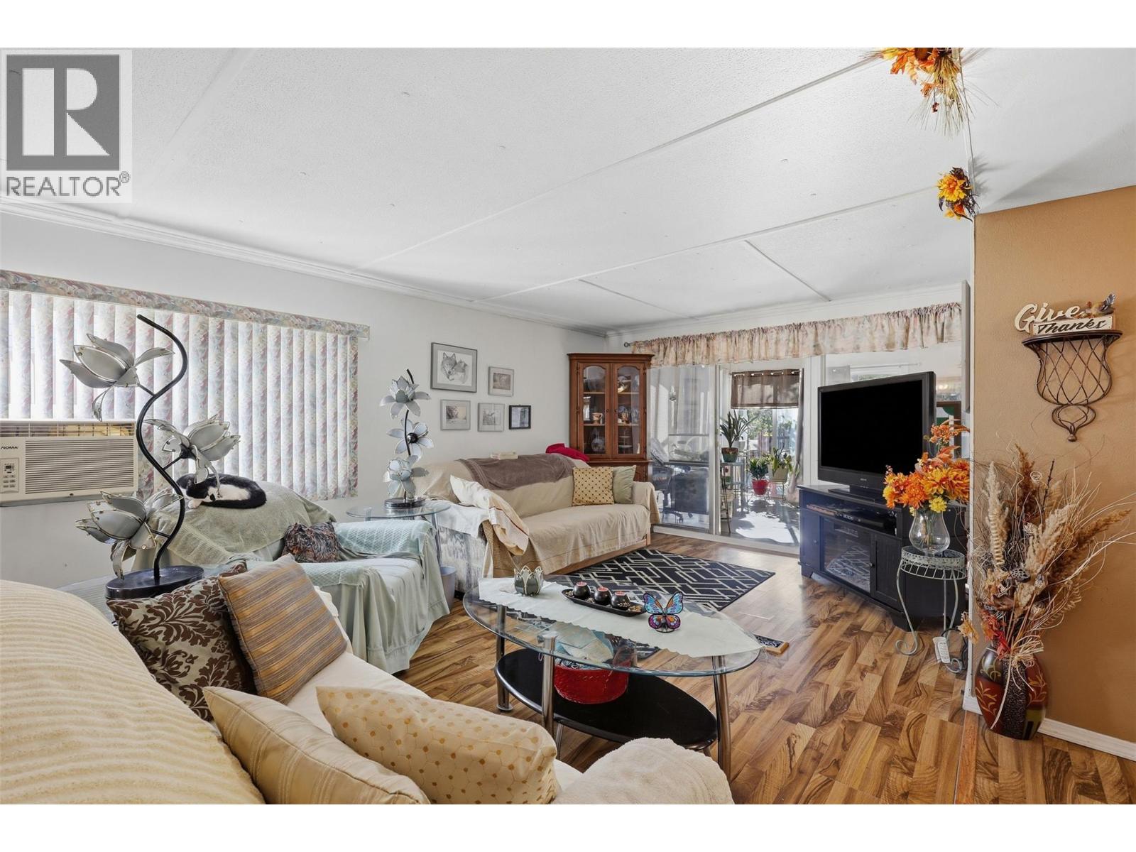 749 Klahanie Drive, Kamloops, British Columbia  V2C 5R1 - Photo 13 - 10401762