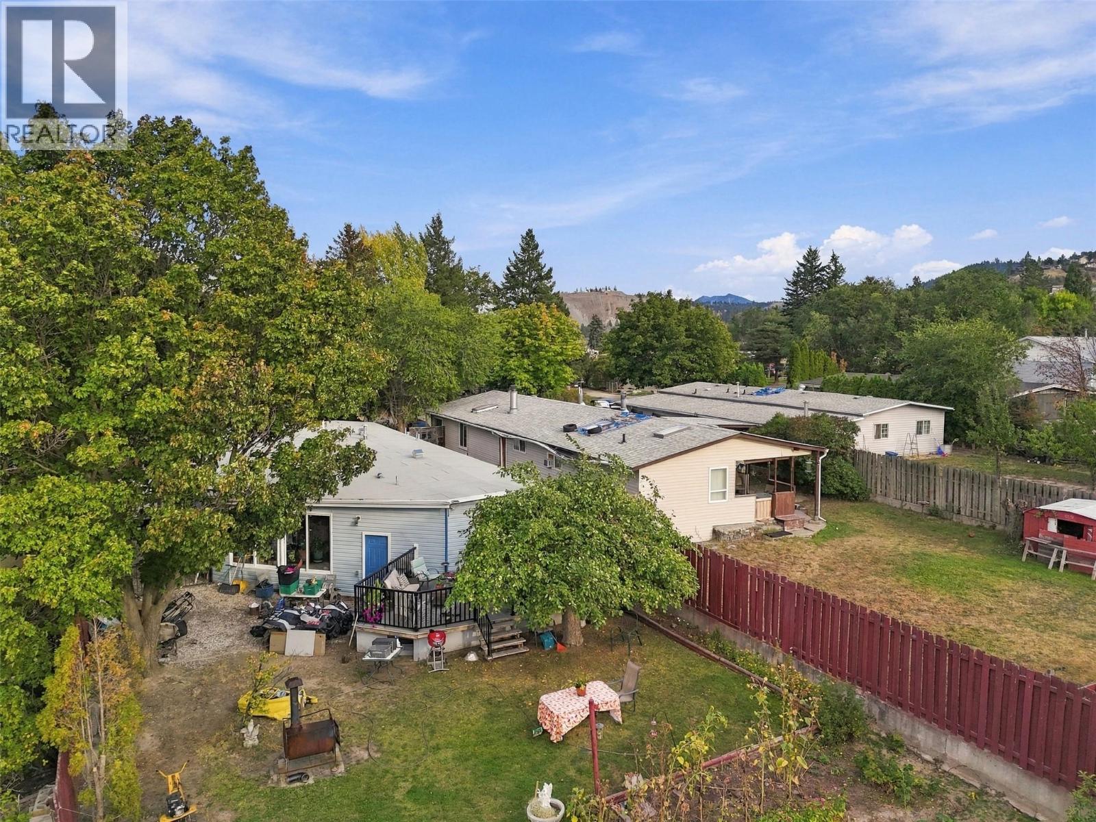 749 Klahanie Drive, Kamloops, British Columbia  V2C 5R1 - Photo 51 - 10401762