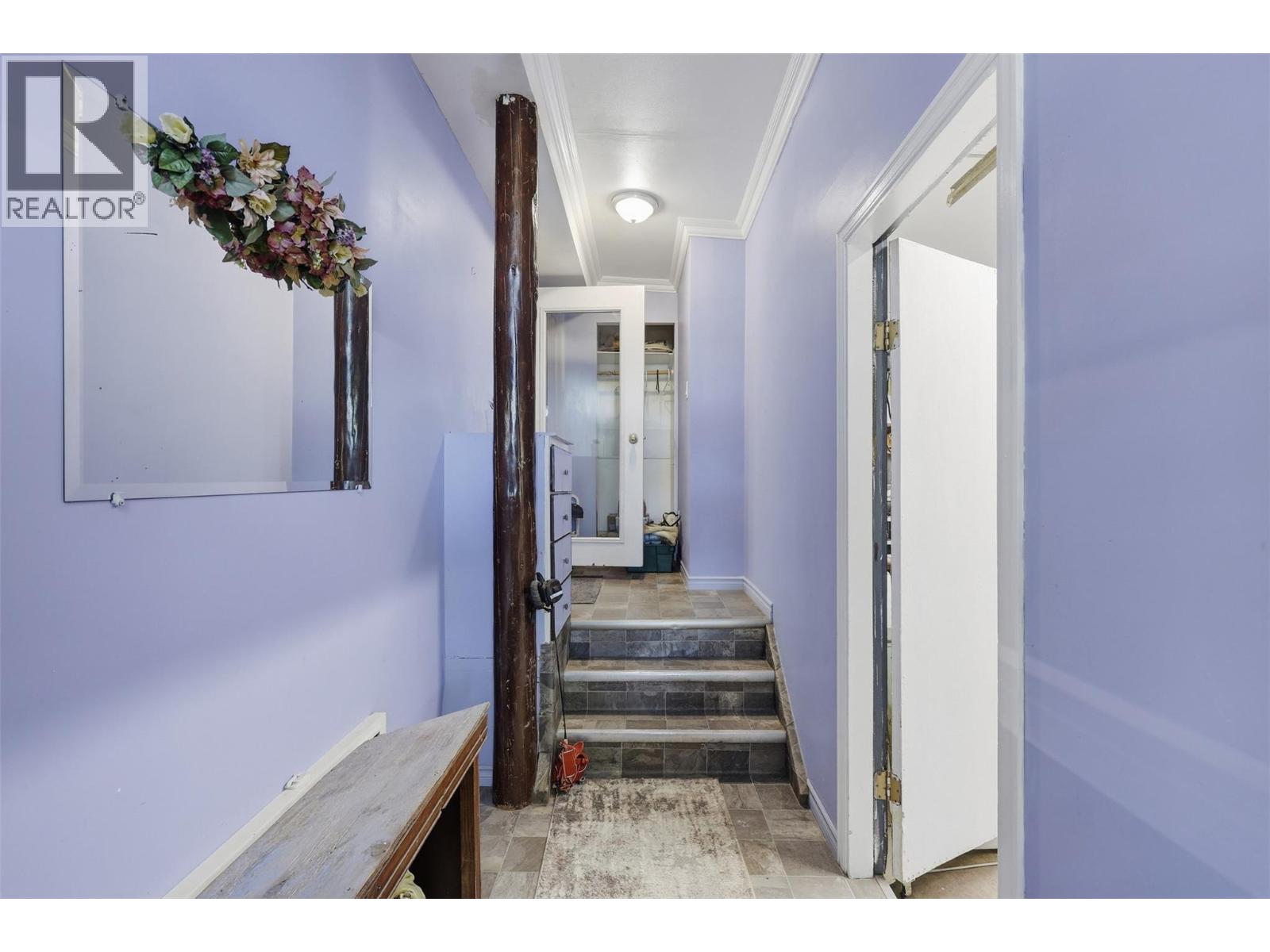 749 Klahanie Drive, Kamloops, British Columbia  V2C 5R1 - Photo 8 - 10401762