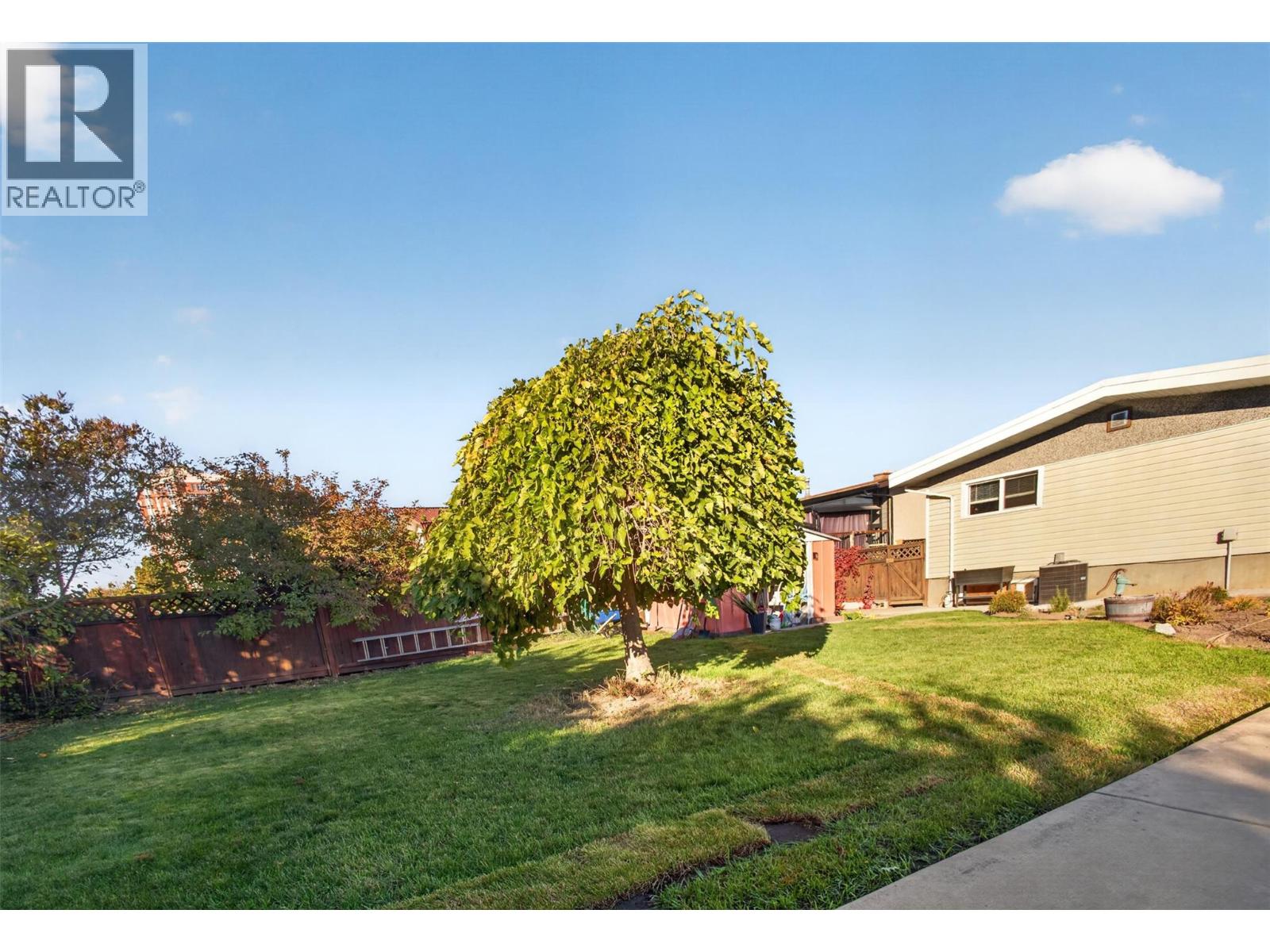 1261 Lawson Avenue, Kelowna, British Columbia  V1Y 6V1 - Photo 80 - 10400817