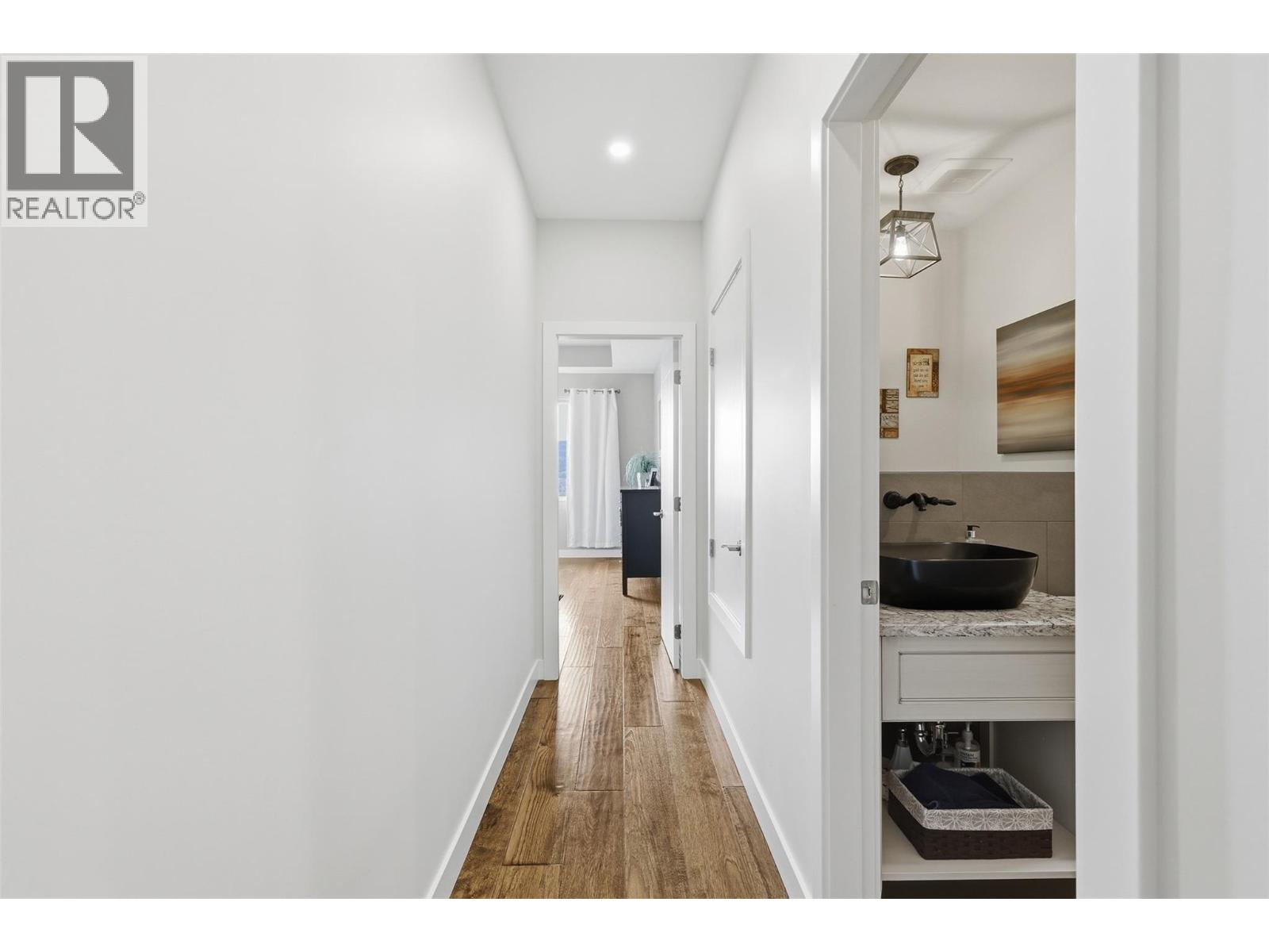 4012 Rio Vista Way, Kamloops, British Columbia  V2H 0E1 - Photo 30 - 10401745