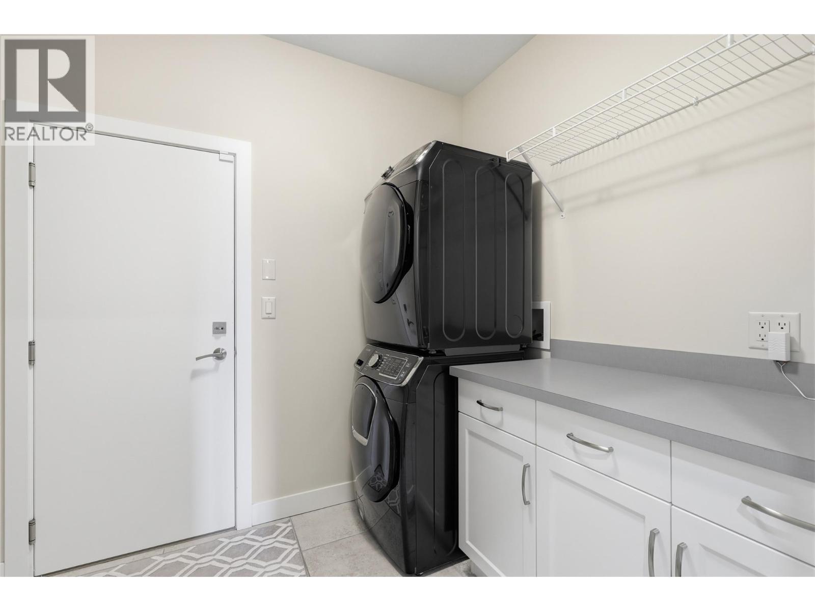 4012 Rio Vista Way, Kamloops, British Columbia  V2H 0E1 - Photo 38 - 10401745