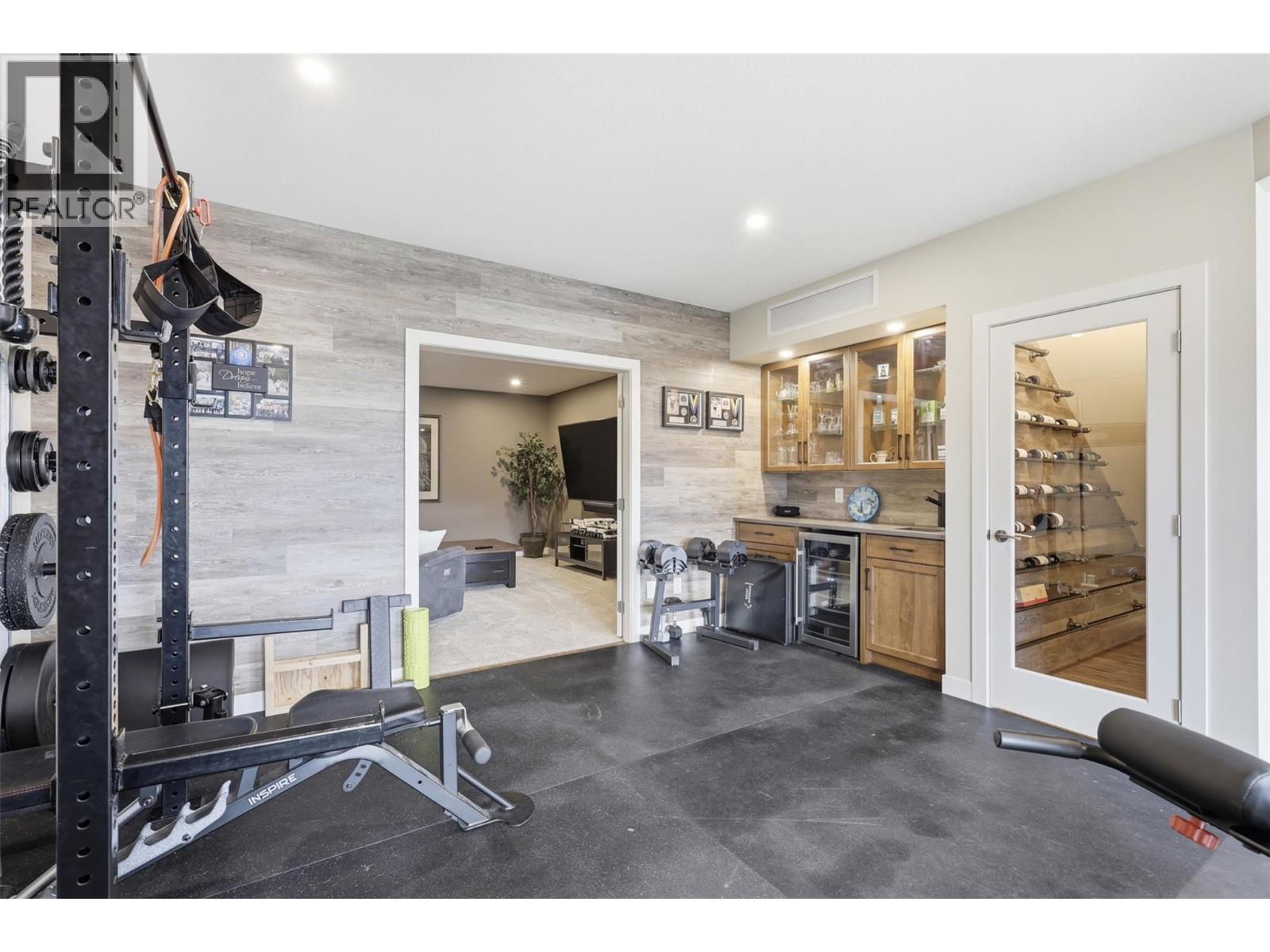 4012 Rio Vista Way, Kamloops, British Columbia  V2H 0E1 - Photo 47 - 10401745