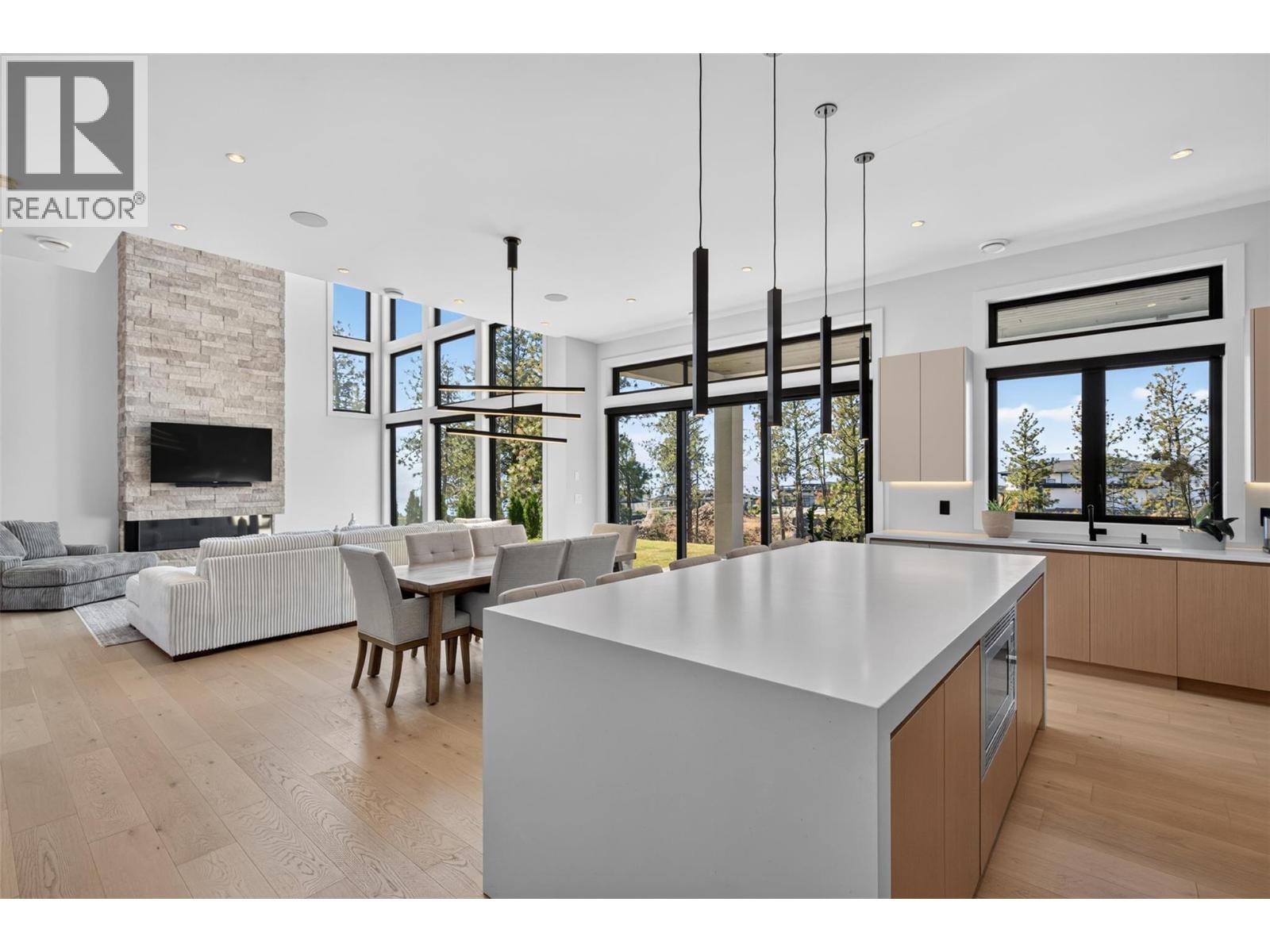 1561 Cabernet Court, West Kelowna, British Columbia  V4T 3B5 - Photo 11 - 10377479