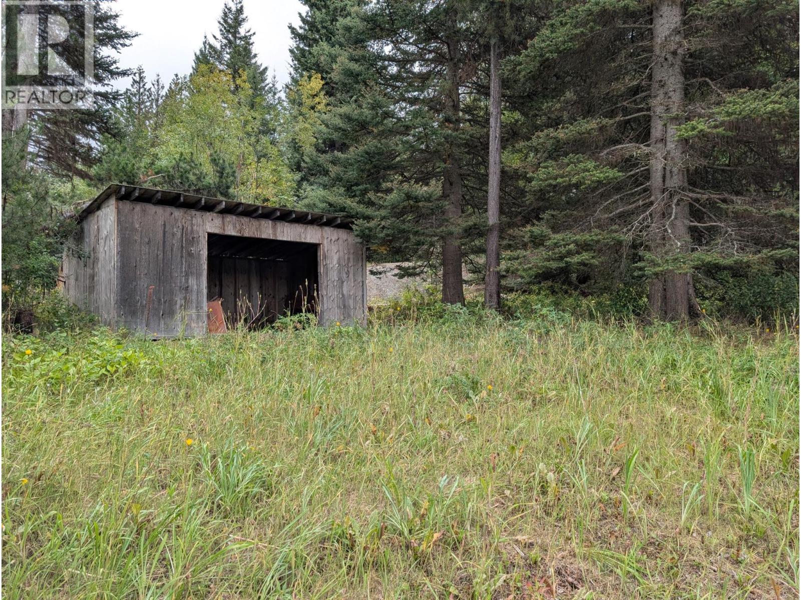 5745 Gun Lake Road W, Gold Bridge, British Columbia  V0K 1P0 - Photo 20 - 10401528