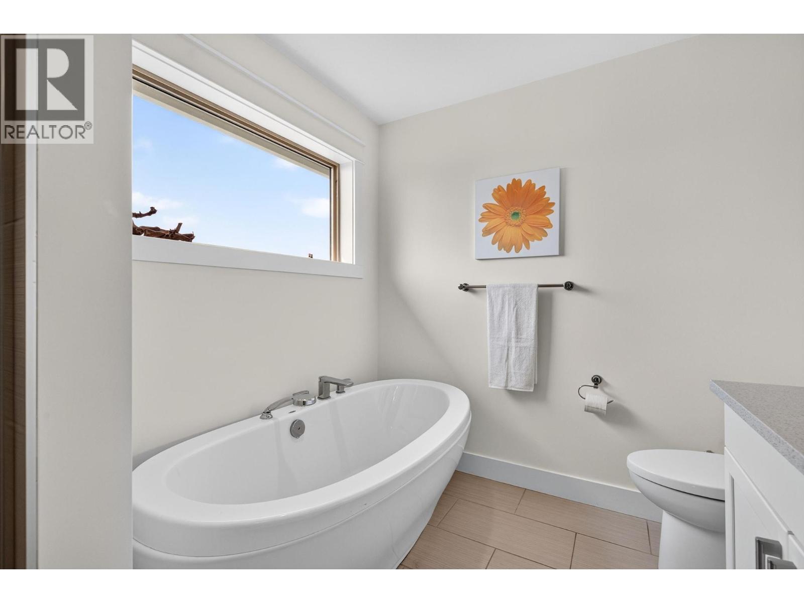2425 Tallus Heights Drive, West Kelowna, British Columbia  V4T 3K4 - Photo 20 - 10401778