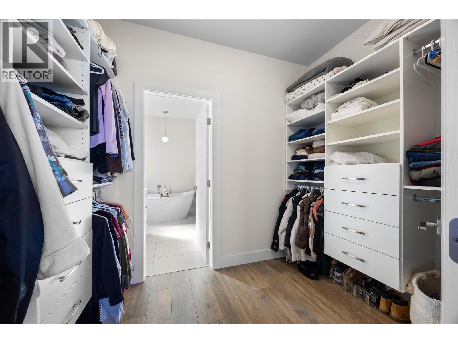 464 Edinburgh Boulevard, Kamloops, British Columbia  V1S 0E6 - Photo 28 - 10401701