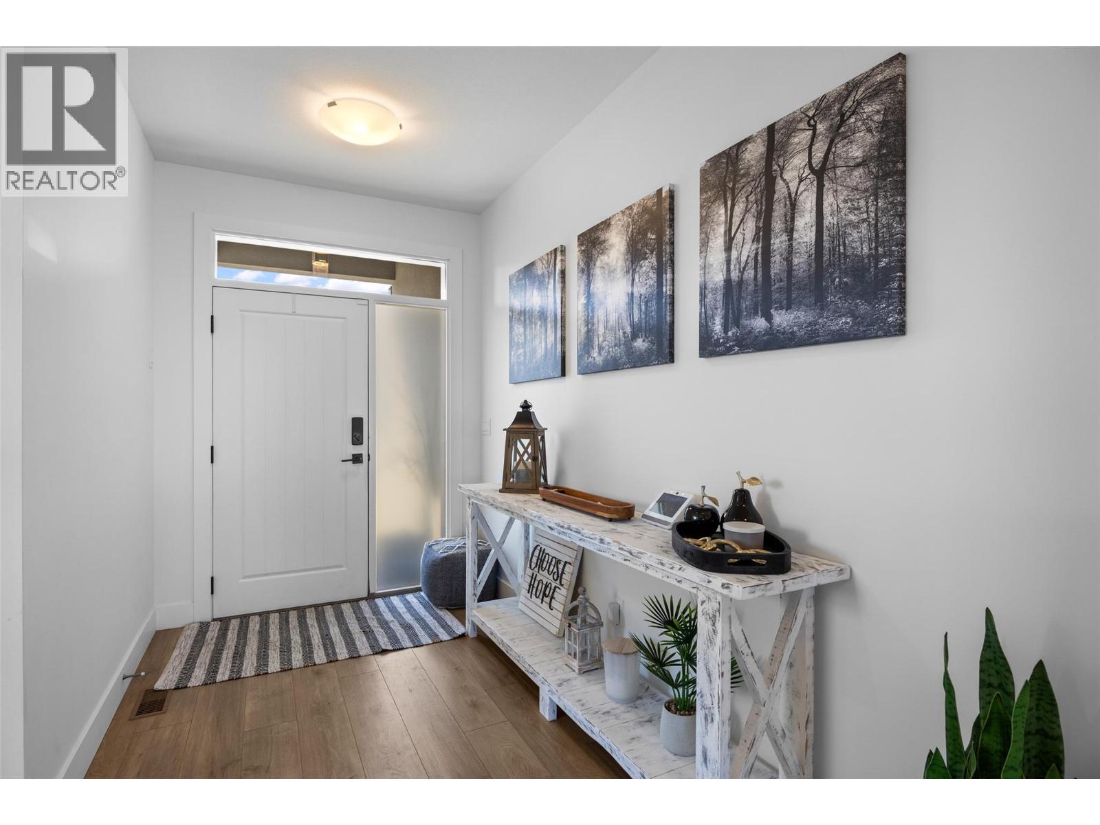464 Edinburgh Boulevard, Kamloops, British Columbia  V1S 0E6 - Photo 3 - 10401701