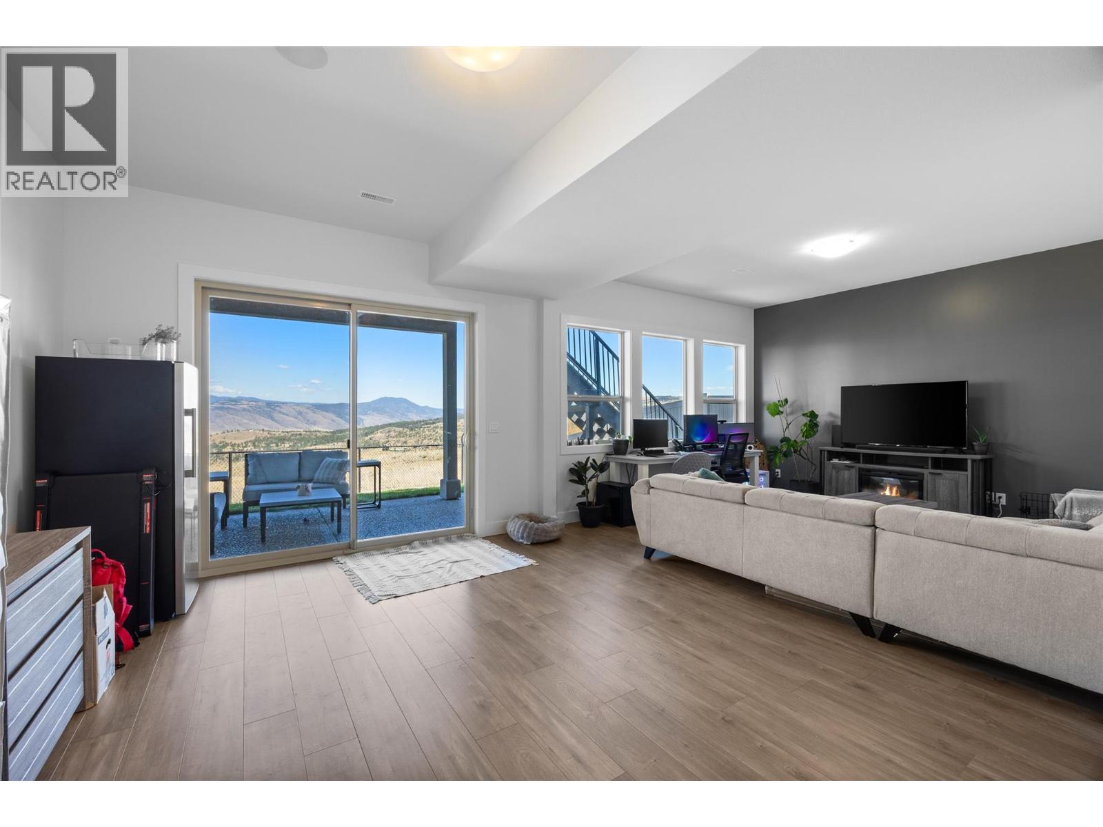 464 Edinburgh Boulevard, Kamloops, British Columbia  V1S 0E6 - Photo 38 - 10401701