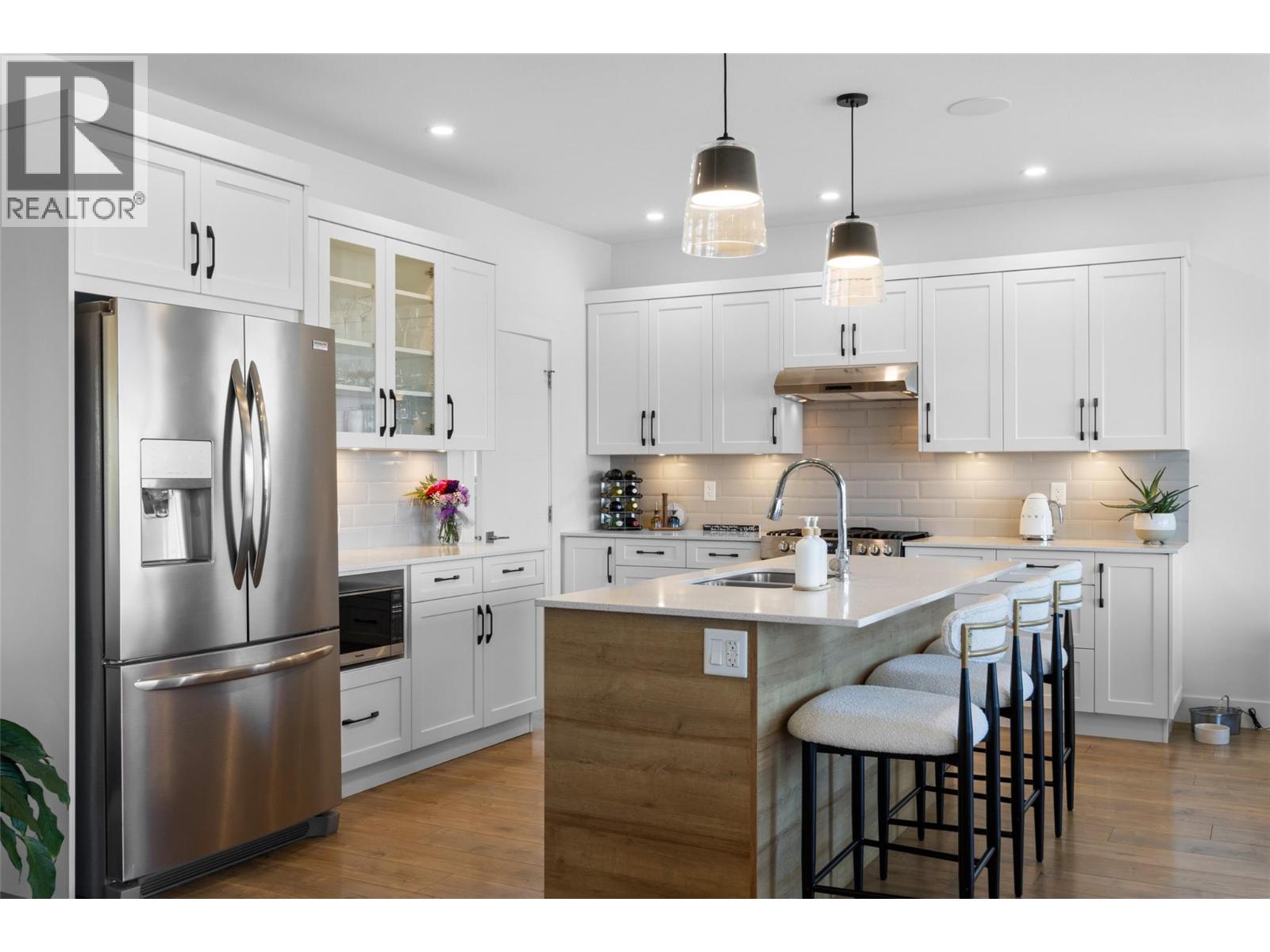 464 Edinburgh Boulevard, Kamloops, British Columbia  V1S 0E6 - Photo 8 - 10401701