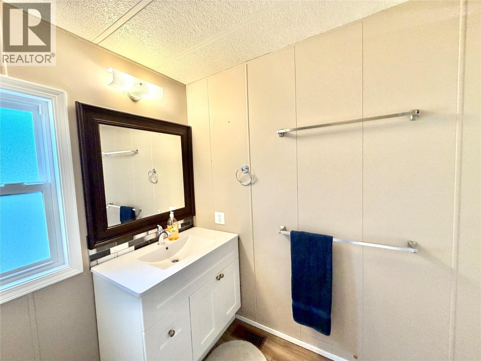 1601 Columbia Avenue Unit# 17, Castlegar, British Columbia  V1N 1J1 - Photo 24 - 10401447