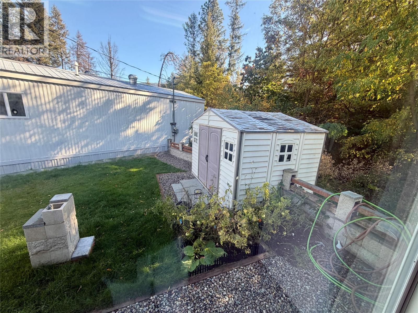 1601 Columbia Avenue Unit# 17, Castlegar, British Columbia  V1N 1J1 - Photo 43 - 10401447