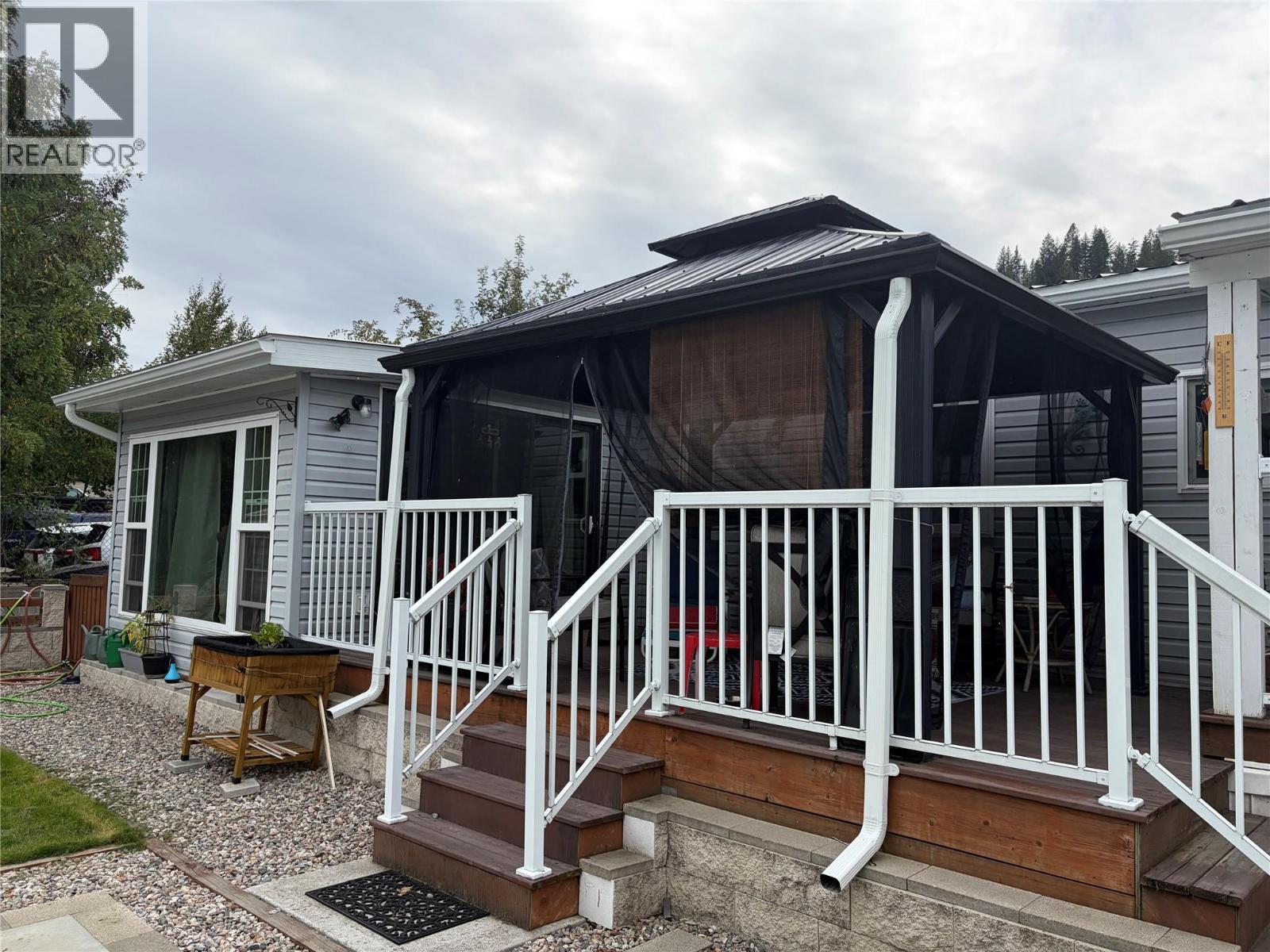 1601 Columbia Avenue Unit# 17, Castlegar, British Columbia  V1N 1J1 - Photo 5 - 10401447