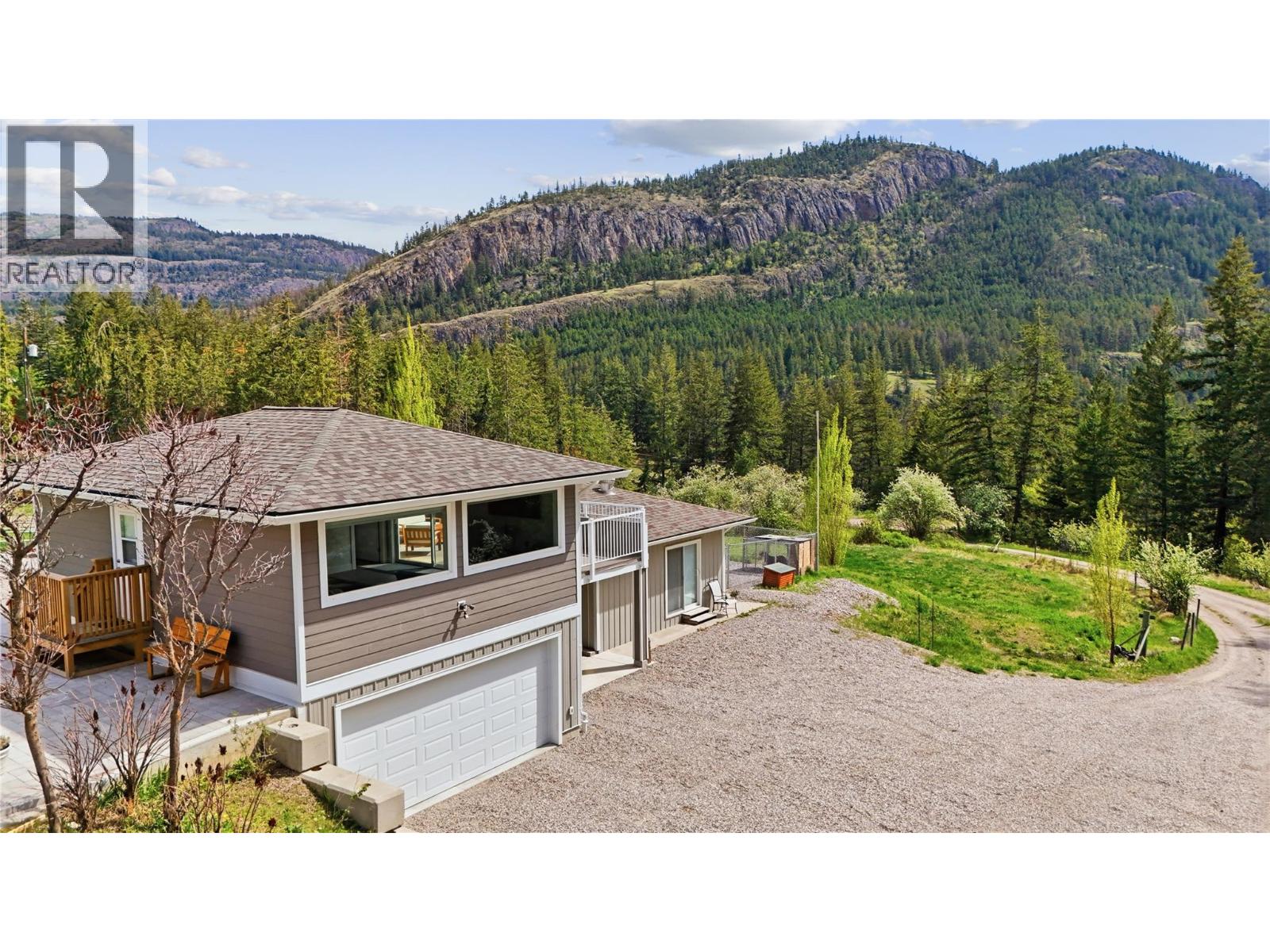 746 Mcmurray Road, Kaleden, British Columbia  V0H 1K0 - Photo 1 - 10401247