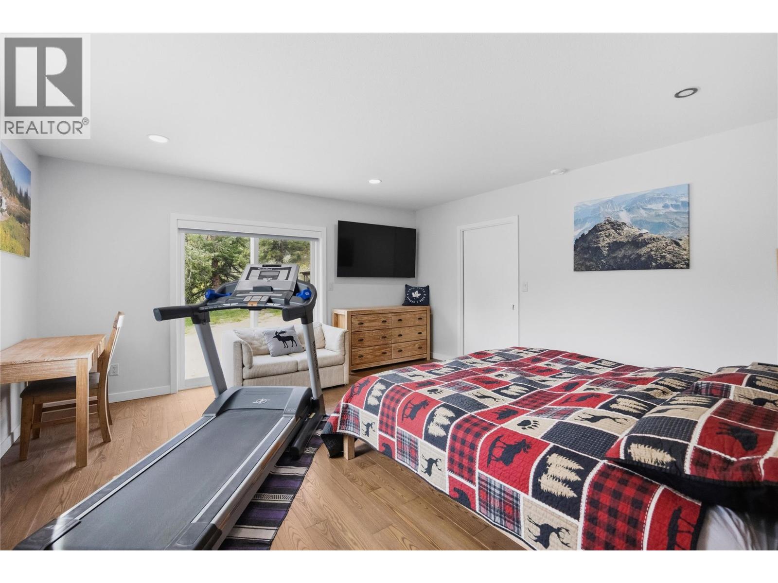746 Mcmurray Road, Kaleden, British Columbia  V0H 1K0 - Photo 11 - 10401247