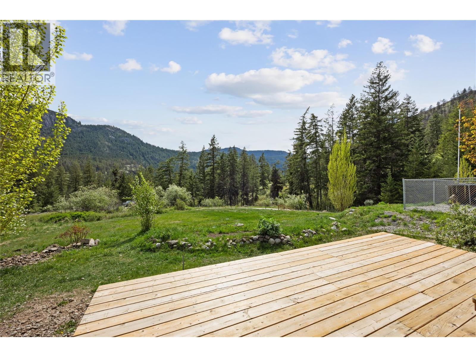 746 Mcmurray Road, Kaleden, British Columbia  V0H 1K0 - Photo 8 - 10401247