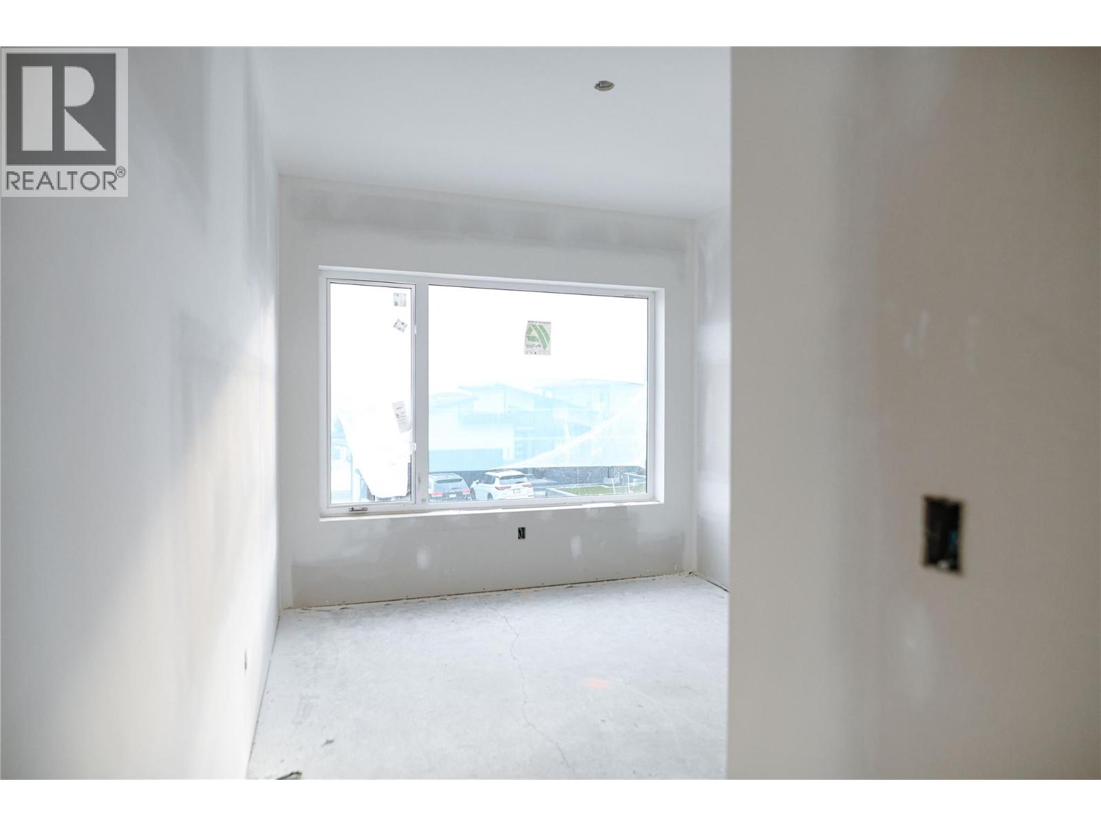 1096 Antler Drive, Penticton, British Columbia  V2A 0C8 - Photo 36 - 10401792