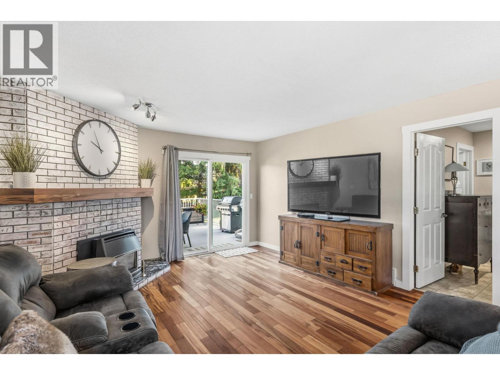 710 Tozer Court, Kelowna, British Columbia  V1W 2P8 - Photo 5 - 10401601