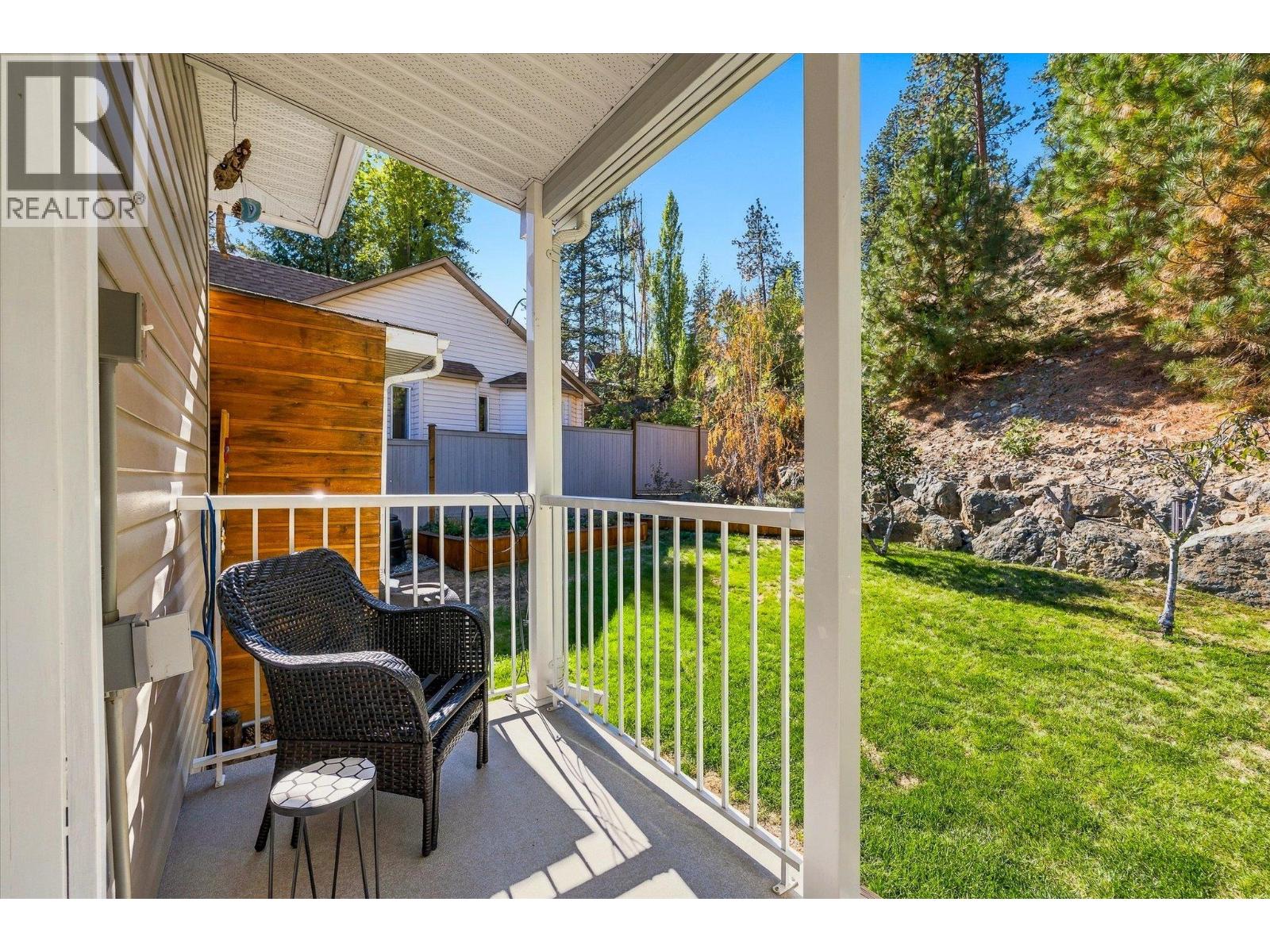 5827 Victoria Street, Peachland, British Columbia  V0H 1X4 - Photo 28 - 10401690