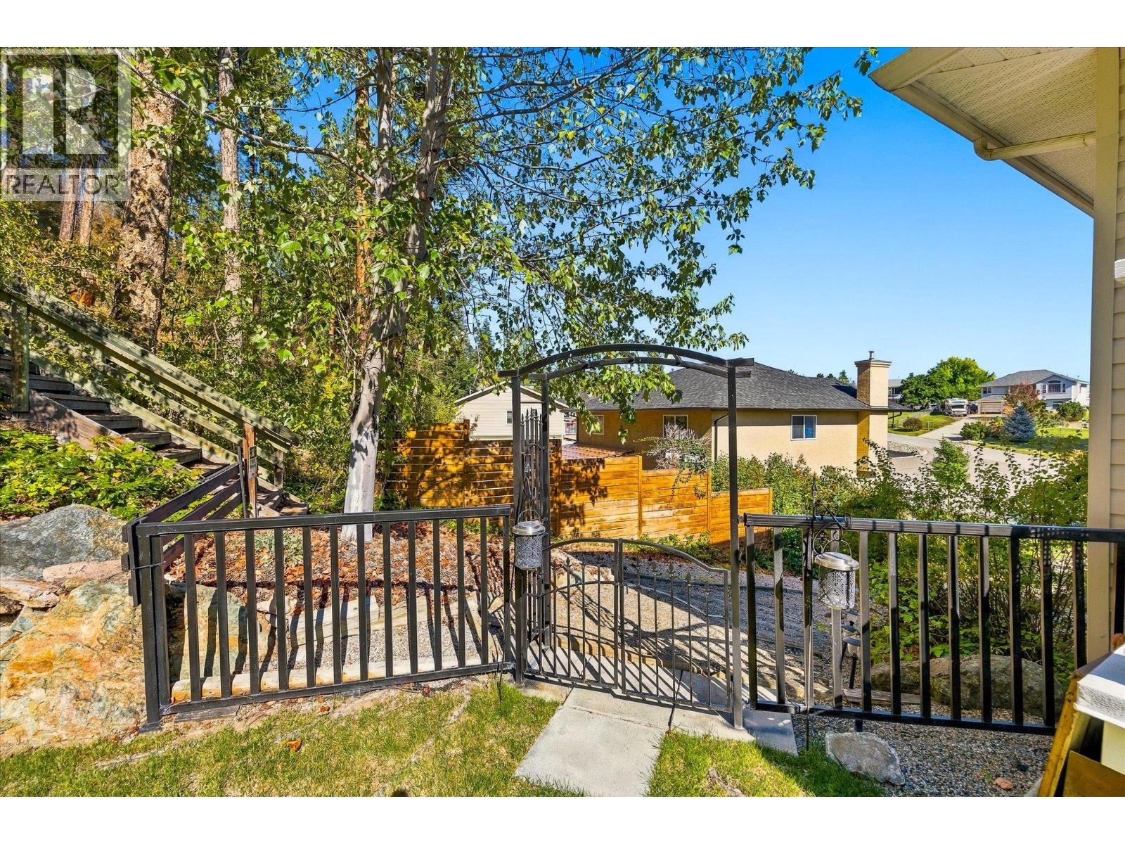 5827 Victoria Street, Peachland, British Columbia  V0H 1X4 - Photo 53 - 10401690