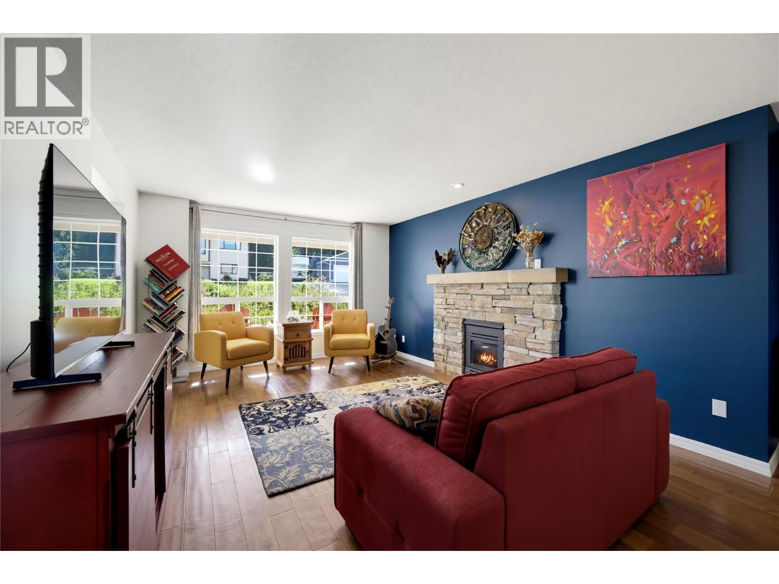 1681 18 Avenue Se, Salmon Arm, British Columbia  V1E 2M9 - Photo 4 - 10401751