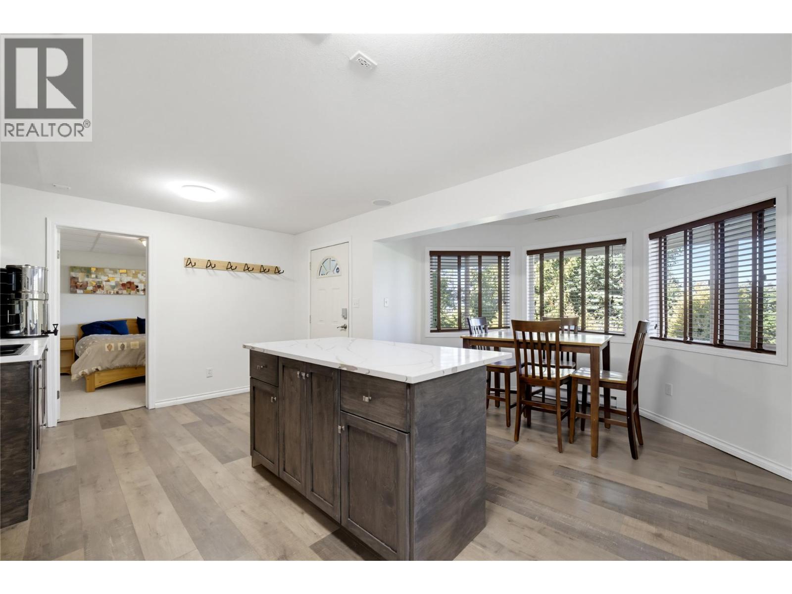 1681 18 Avenue Se, Salmon Arm, British Columbia  V1E 2M9 - Photo 45 - 10401751