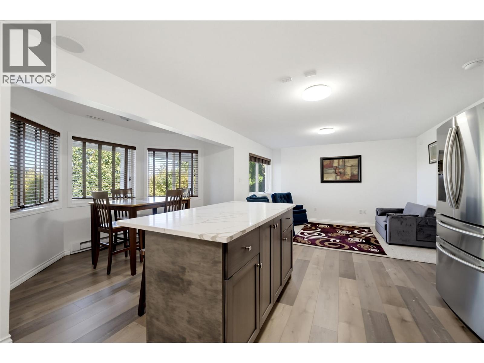 1681 18 Avenue Se, Salmon Arm, British Columbia  V1E 2M9 - Photo 47 - 10401751