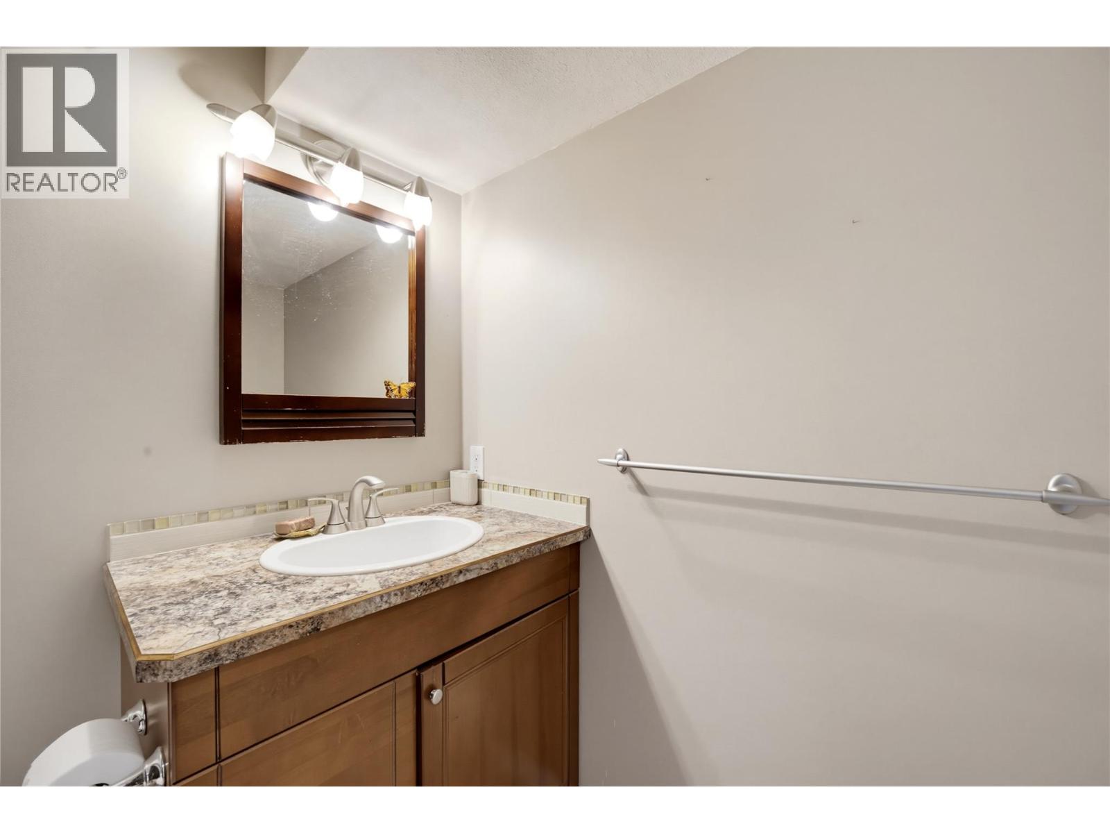 1681 18 Avenue Se, Salmon Arm, British Columbia  V1E 2M9 - Photo 53 - 10401751