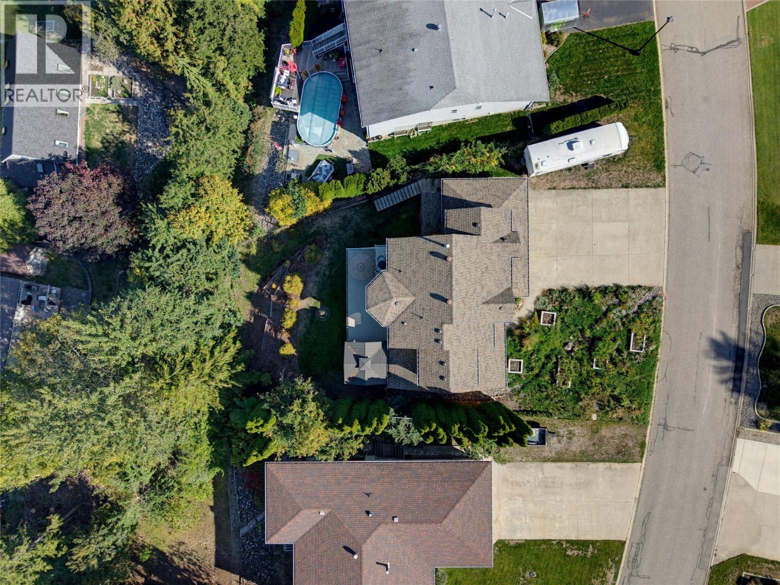 1681 18 Avenue Se, Salmon Arm, British Columbia  V1E 2M9 - Photo 72 - 10401751