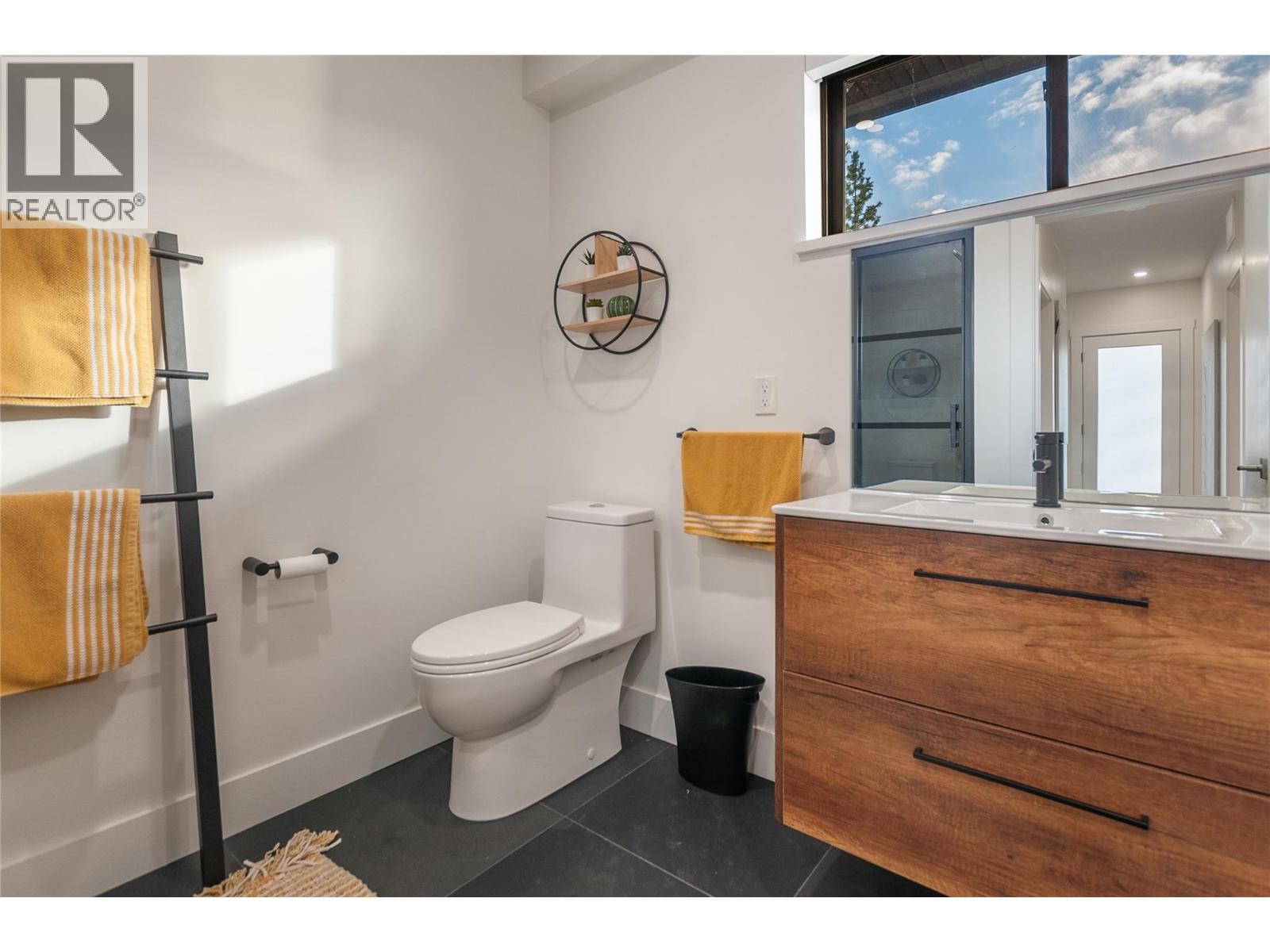 2710 Workman Place, Naramata, British Columbia  V0H 1N0 - Photo 44 - 10401712