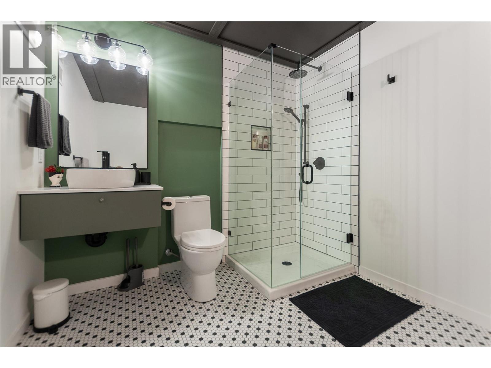 2710 Workman Place, Naramata, British Columbia  V0H 1N0 - Photo 65 - 10401712