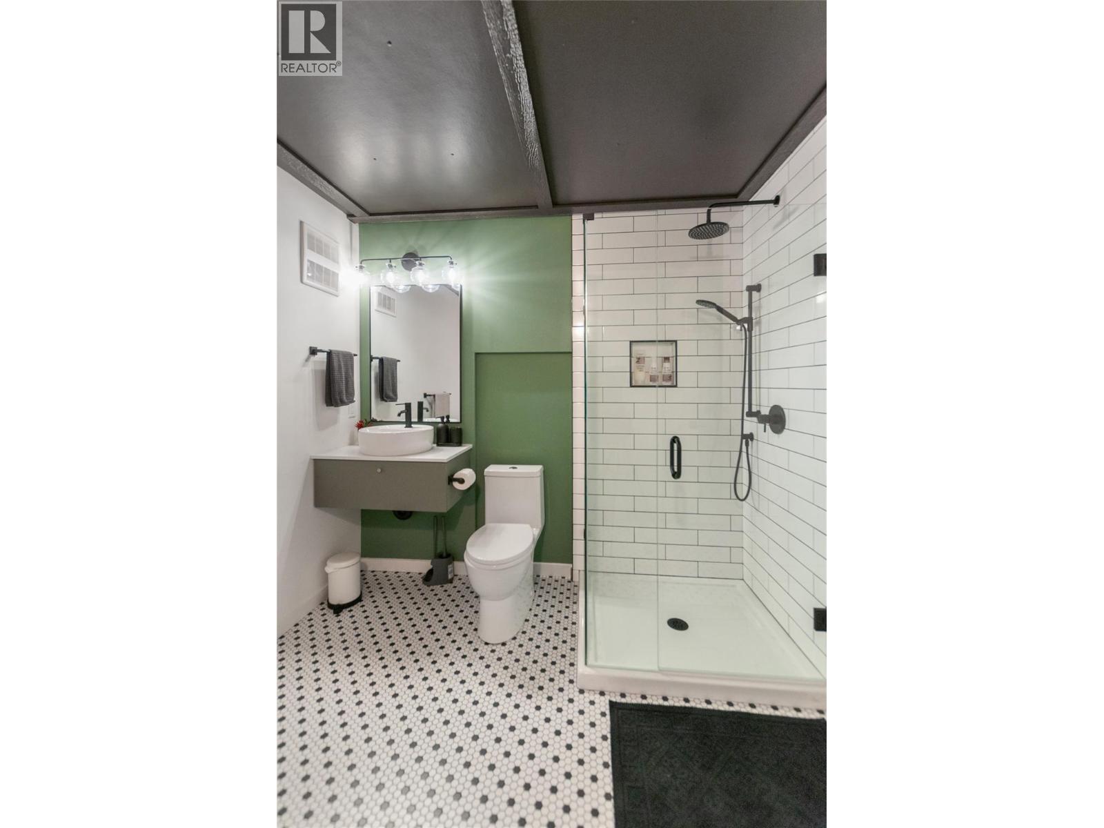 2710 Workman Place, Naramata, British Columbia  V0H 1N0 - Photo 66 - 10401712