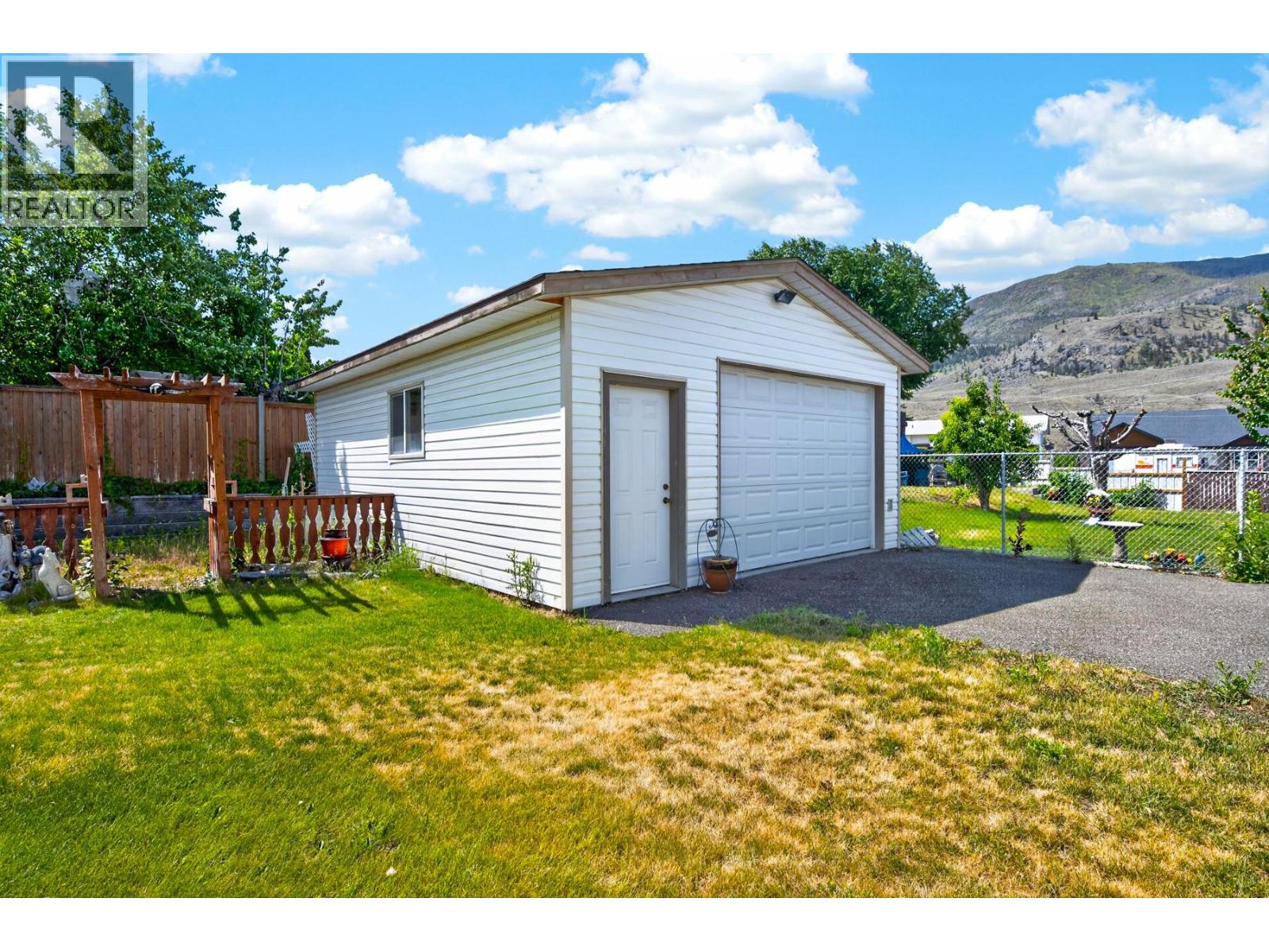 1106 Maclean Crescent, Cache Creek, British Columbia  V0K 1H0 - Photo 41 - 10401681