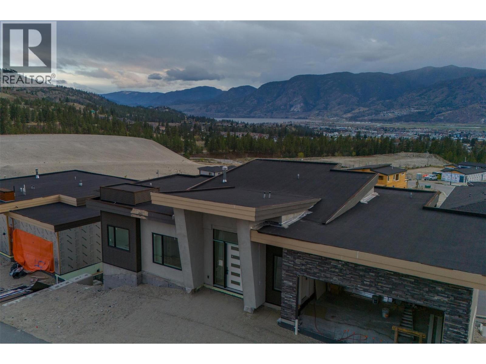 1092 Antler Drive, Penticton, British Columbia  V2A 0J8 - Photo 21 - 10401799