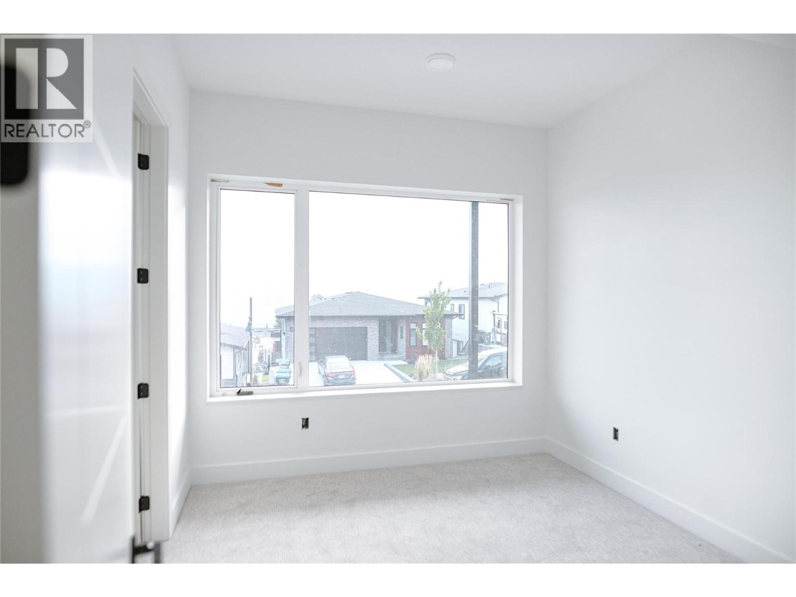 1092 Antler Drive, Penticton, British Columbia  V2A 0J8 - Photo 36 - 10401799