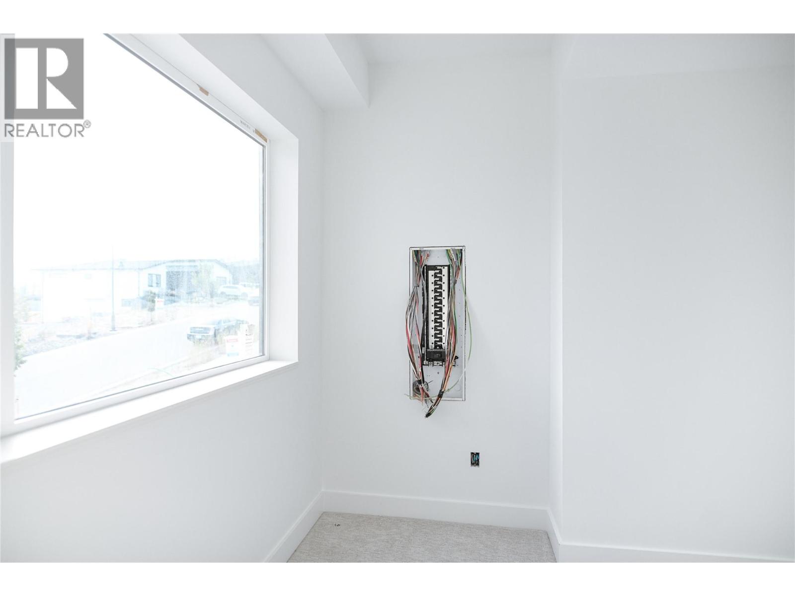 1092 Antler Drive, Penticton, British Columbia  V2A 0J8 - Photo 37 - 10401799