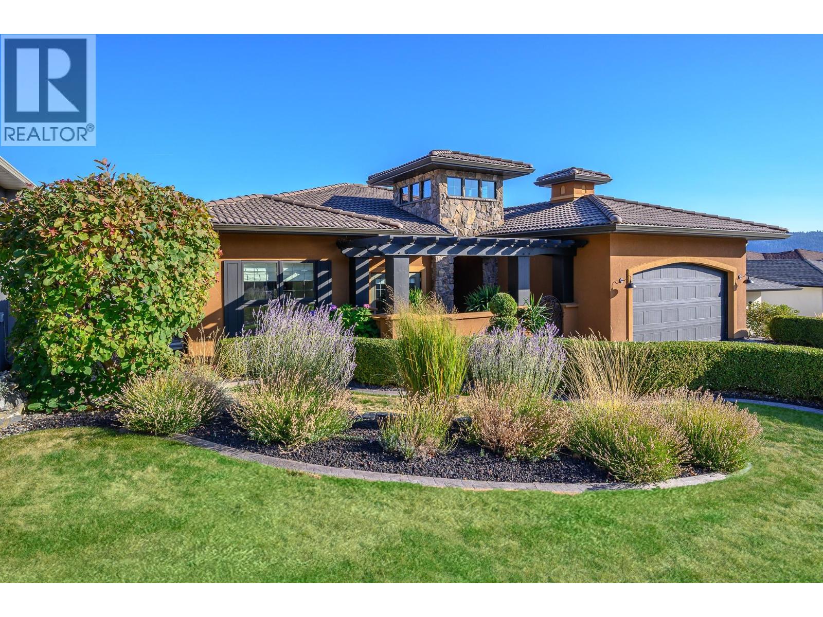 328 Cordon Place, Vernon, British Columbia  V1H 1Z9 - Photo 1 - 10401455