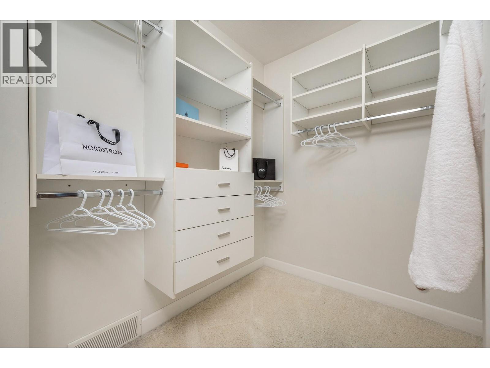 328 Cordon Place, Vernon, British Columbia  V1H 1Z9 - Photo 24 - 10401455