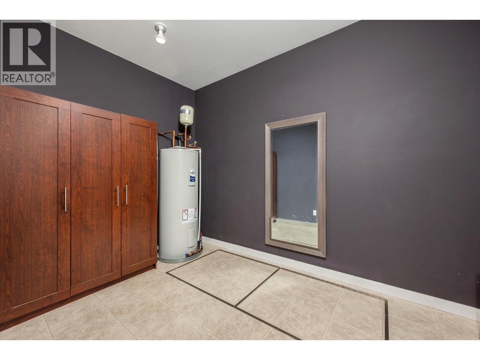 328 Cordon Place, Vernon, British Columbia  V1H 1Z9 - Photo 29 - 10401455
