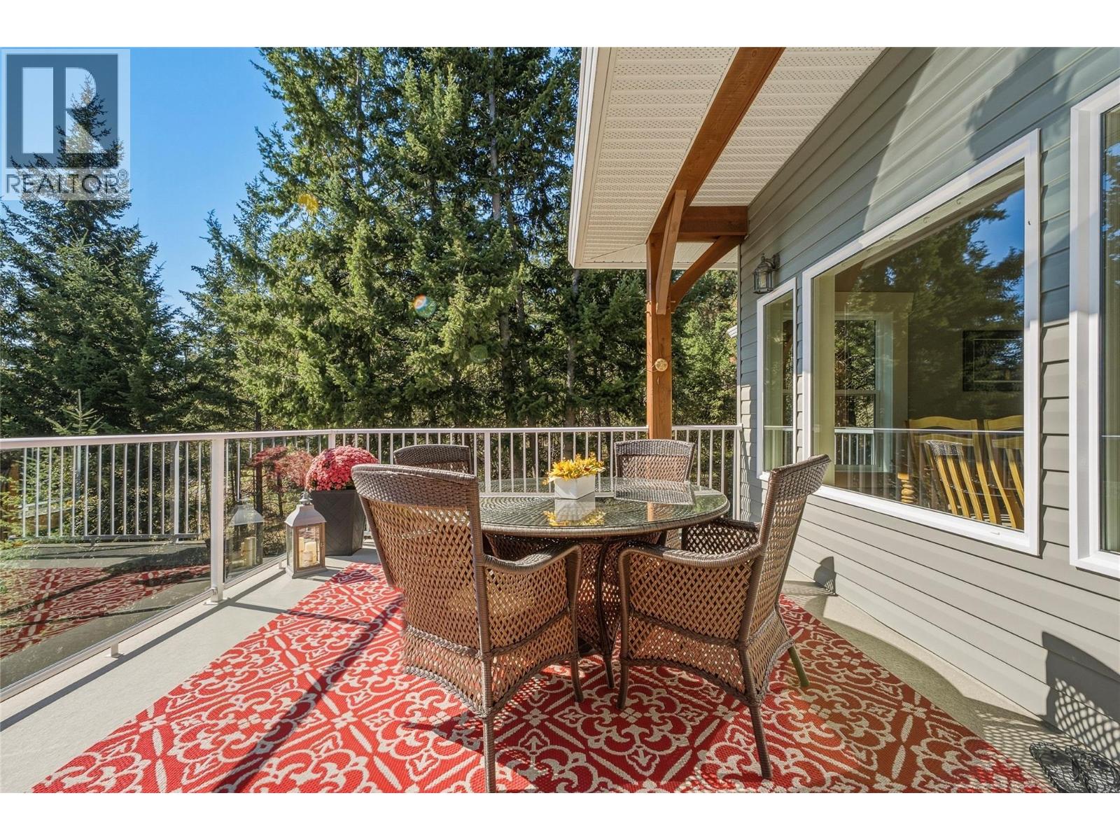 642 Mountain Drive, Vernon, British Columbia  V1H 2B7 - Photo 30 - 10401776
