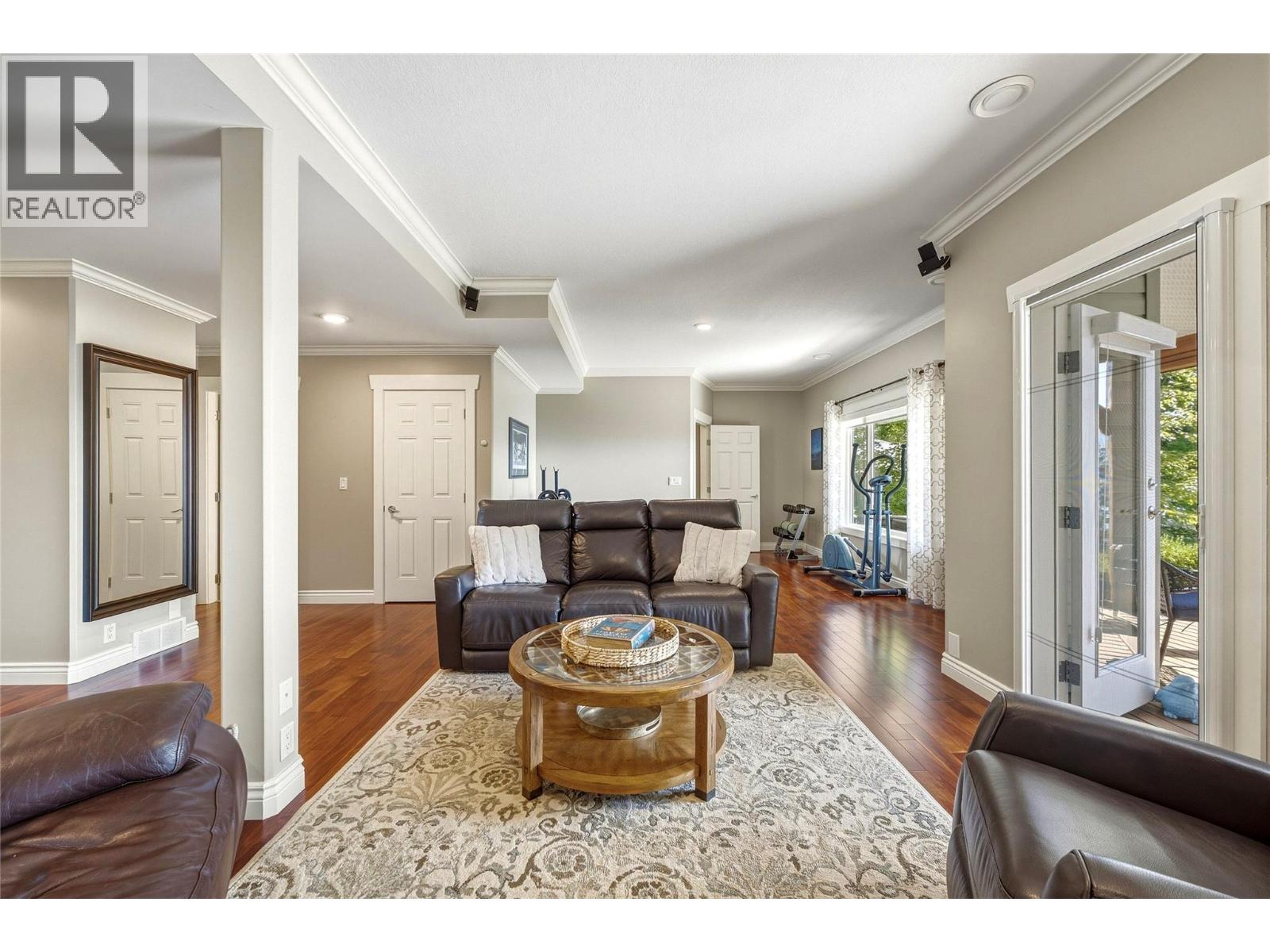 642 Mountain Drive, Vernon, British Columbia  V1H 2B7 - Photo 32 - 10401776