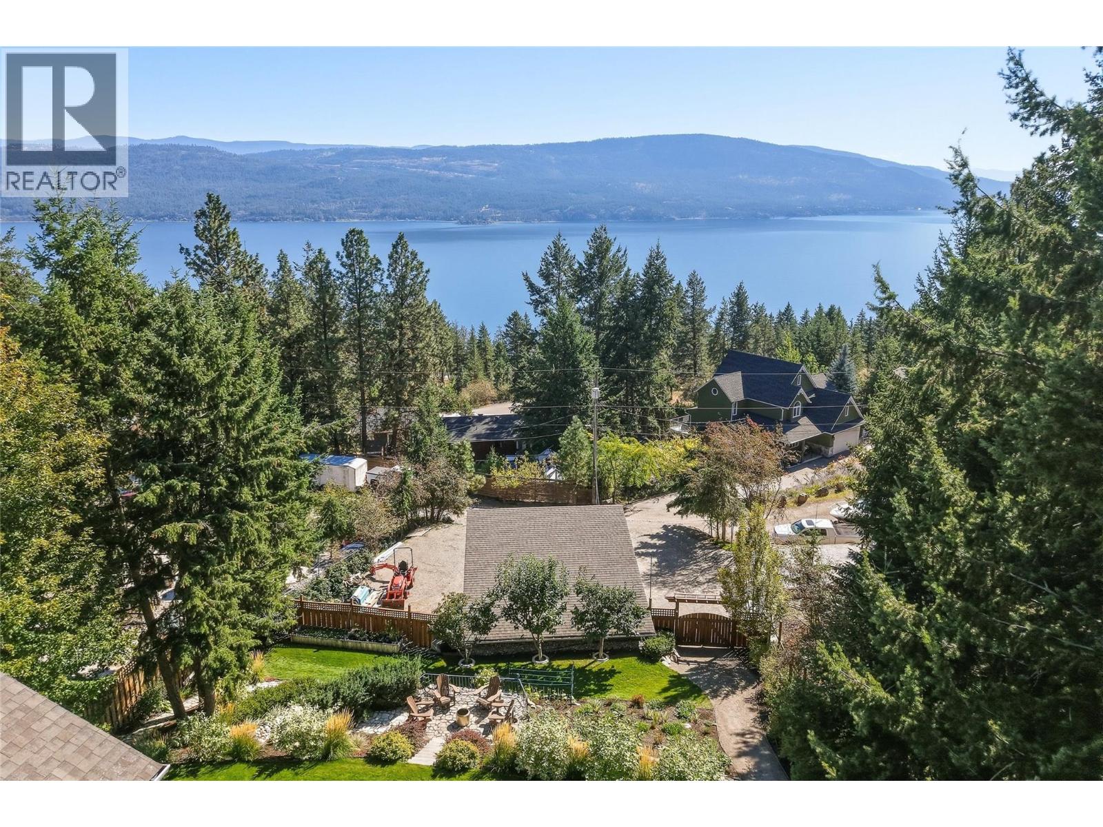 642 Mountain Drive, Vernon, British Columbia  V1H 2B7 - Photo 43 - 10401776