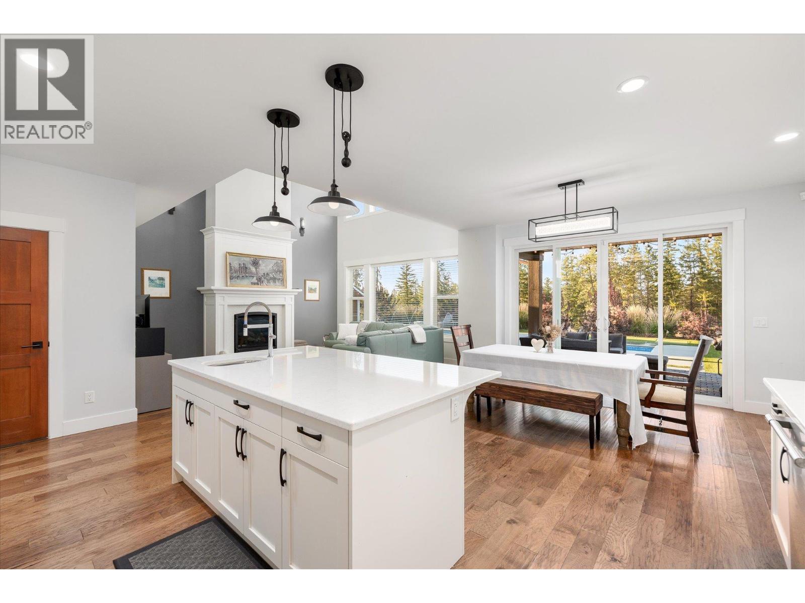 4702 Mcculloch Road, Kelowna, British Columbia  V1W 4G1 - Photo 15 - 10400567