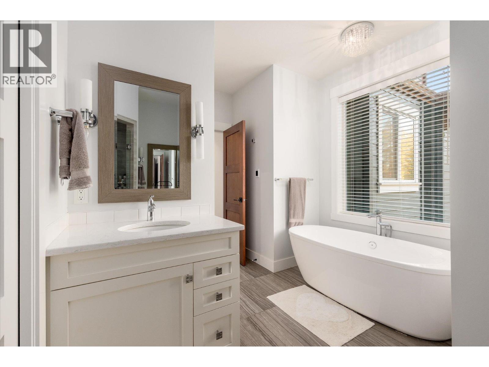 4702 Mcculloch Road, Kelowna, British Columbia  V1W 4G1 - Photo 21 - 10400567
